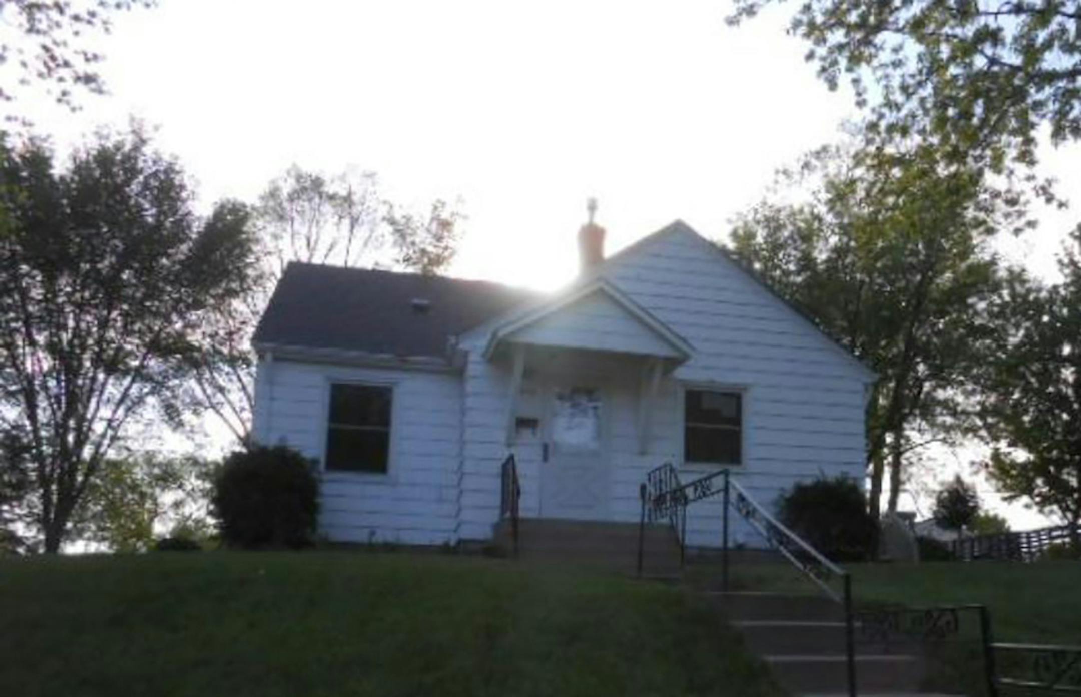 Fridley
Built in 1943, this three-bedroom, one-bath house has 935 square feet and features hardwood floors, central air conditioning, full unfinshisned basement, patio and two-car detached garage on a corner lot. Listed by Maribel Garcia, Keller Williams Integrity Realty, 612-385-4085.