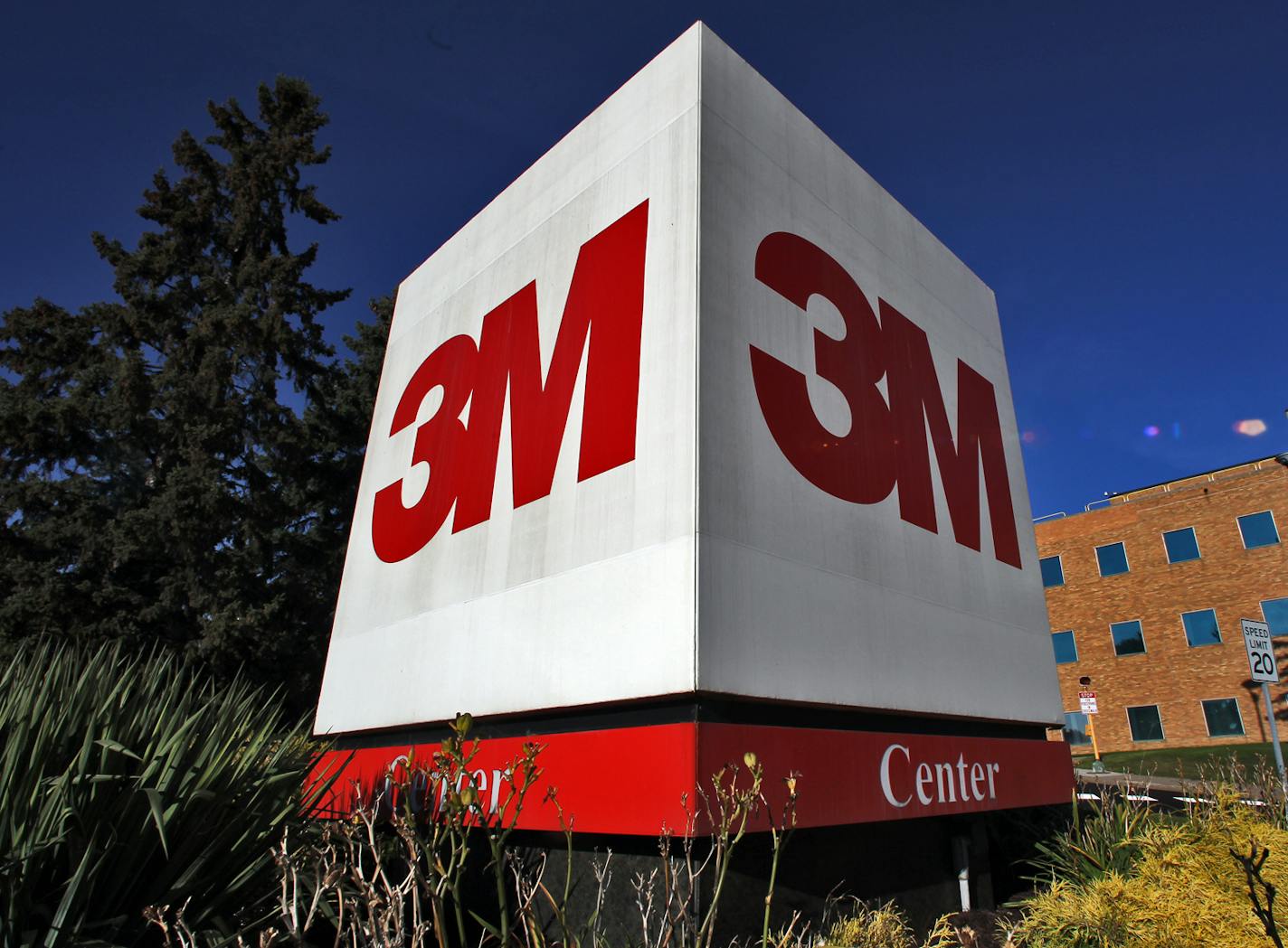 3M, based in Maplewood, has bought Scott Controls. (MARLIN LEVISON/Star Tribune file photo) ORG XMIT: MIN1209261811540219