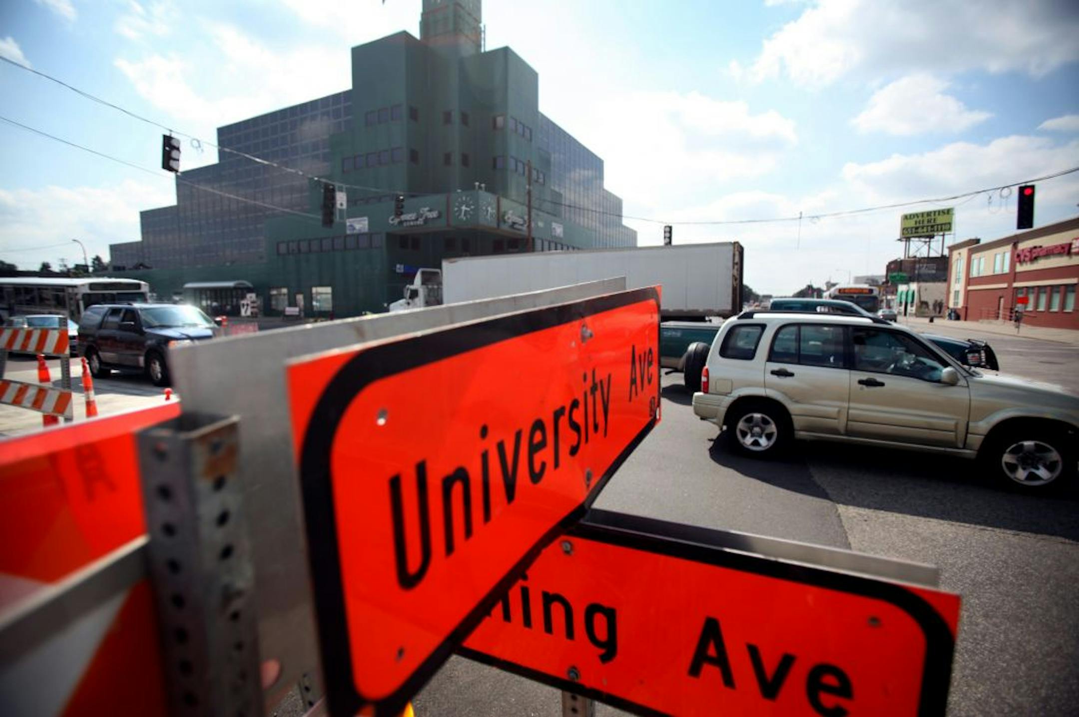 Expect congestion at the intersection of University and Snelling avenues.