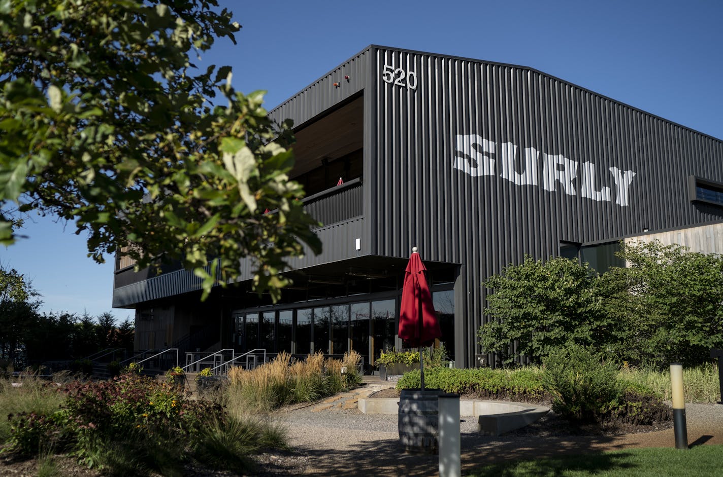 Surly Brewing Co., operator of the state's largest beer hall, is closing that beer hall, the adjacent pizza restaurant and retail shop in early November. It was closed after the announcement in Minneapolis, Minn, on Wednesday, September 2, 2020. ] RENEE JONES SCHNEIDER renee.jones@startribune.com