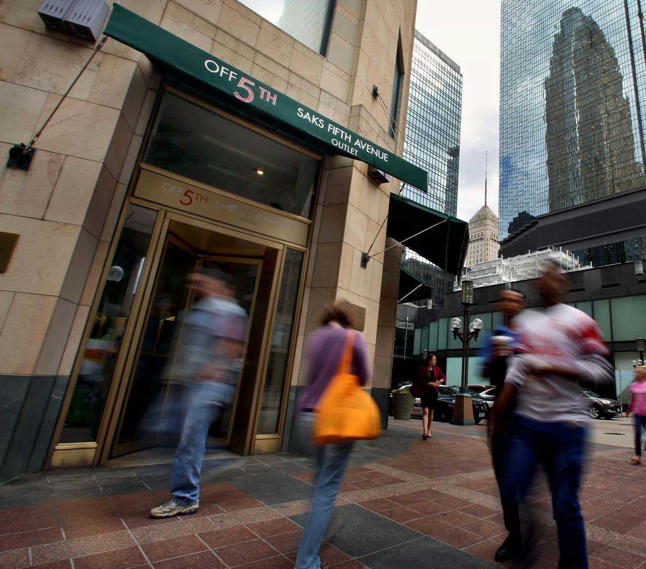 Saks Off-Fifth on Nicollet Mall is rumored to close in 2015, with the possibility that a giant Walgreens store will then occupy the space. ] JIM GEHRZ ‚Ä¢ jgehrz@startribune.com / Minneapolis, MN / June 5, 2014 / 5:30 PM / BACKGROUND INFORMATION: Working to confirm Saks Off-Fifth on Nicollet Mall will close in 2015. The space is rumored to become a giant Walgreens store, but the Chicago-based retailer would not confirm.