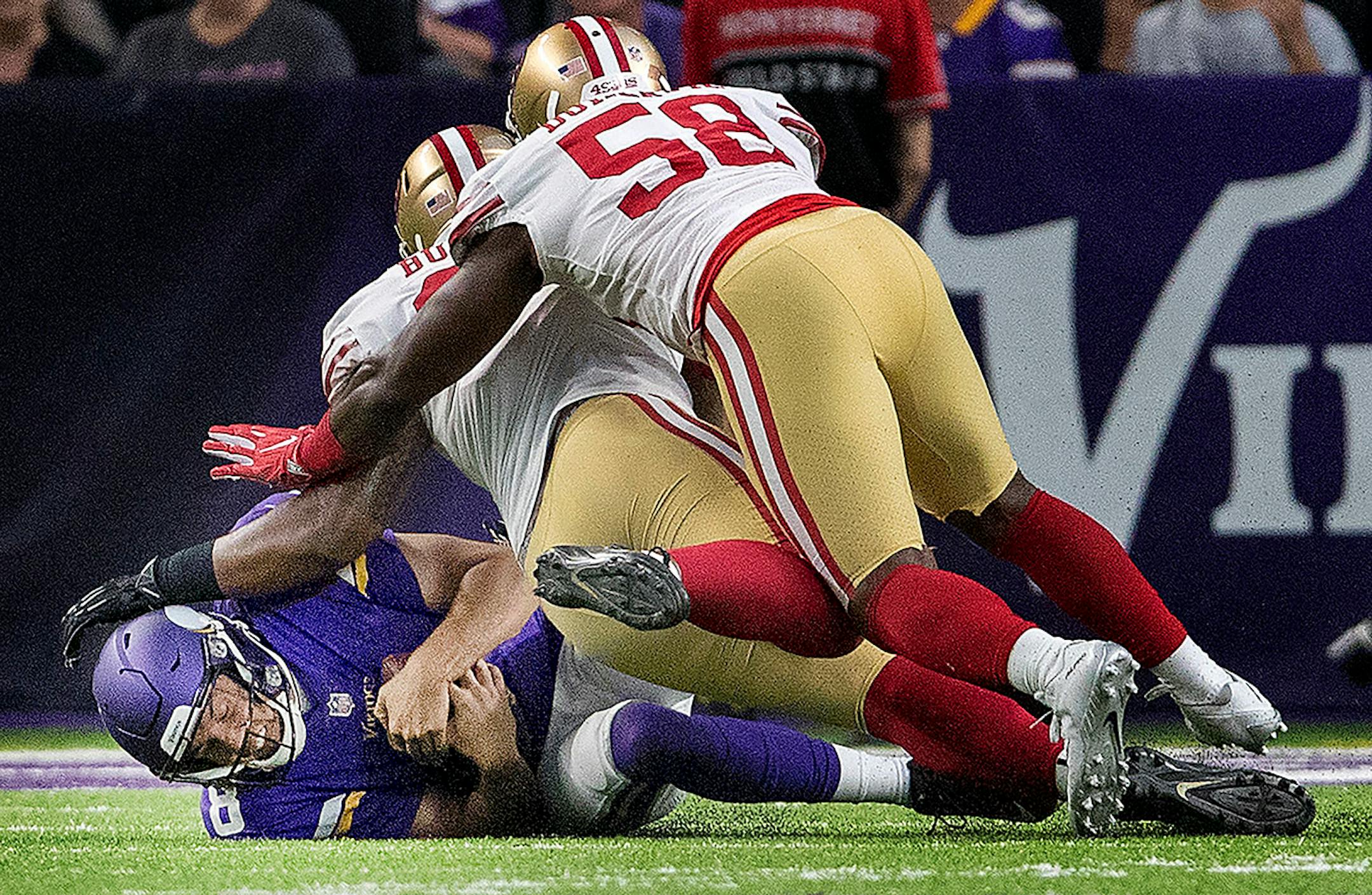 Minnesota Vikings quarterback Sam Bradford recovered a fumble in the first quarter.