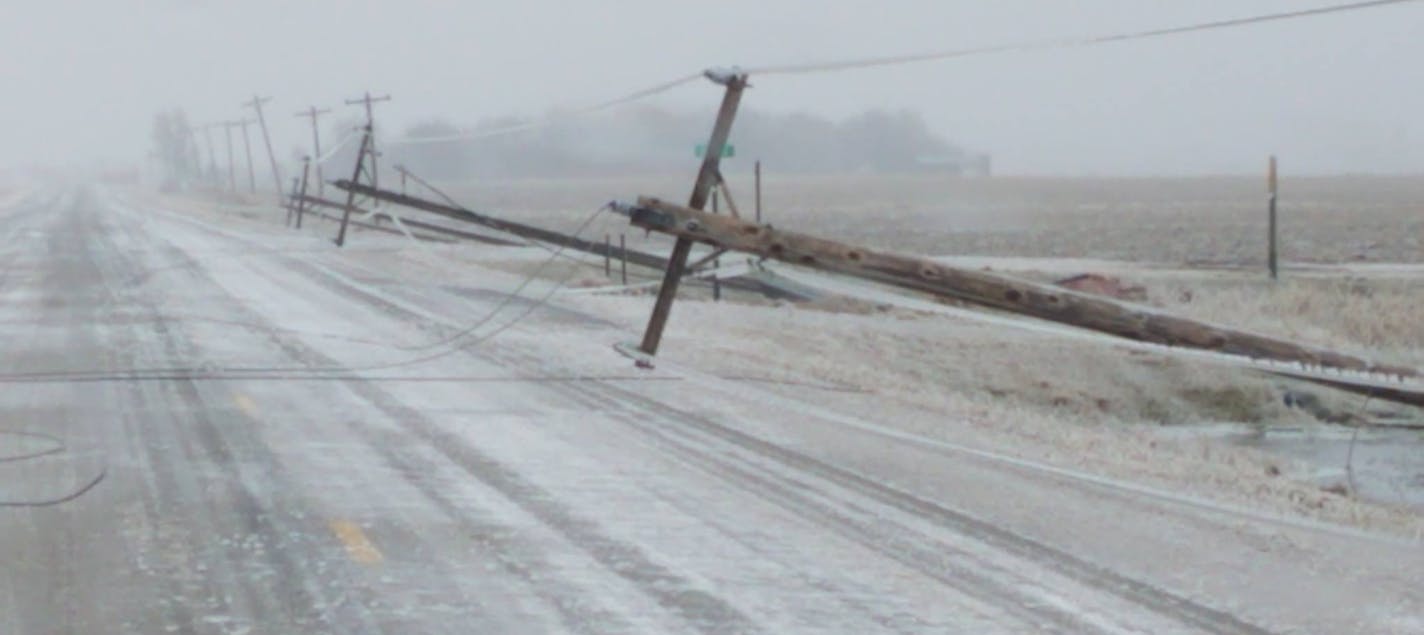 Power lines remain down in counties throughout southern Minnesota. ] Credit: Minnesota Homeland Security and Emergency Management.