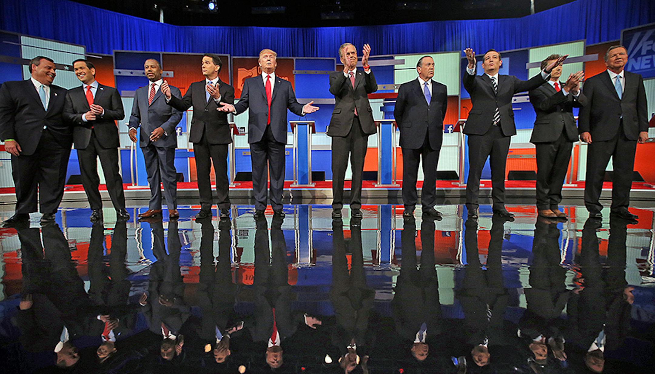Republican presidential candidates from left, Chris Christie, Marco Rubio, Ben Carson, Scott Walker, Donald Trump, Jeb Bush, Mike Huckabee, Ted Cruz, Rand Paul, and John Kasich take the stage.