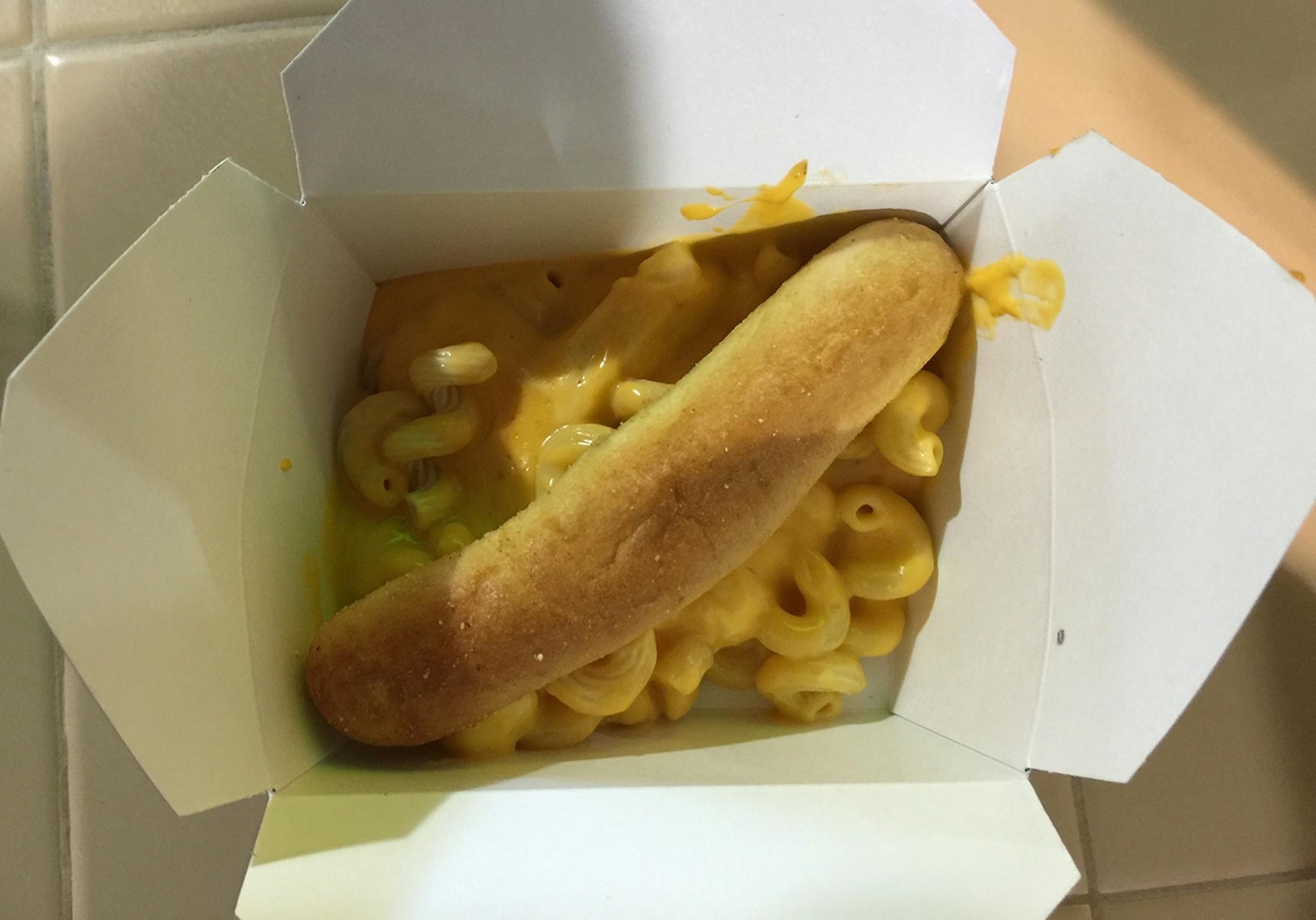 Rick Nelson, Star Tribune Minnesota State Fair 2016: New food Macaroni & Cheese Curds, Oodles of Noodles