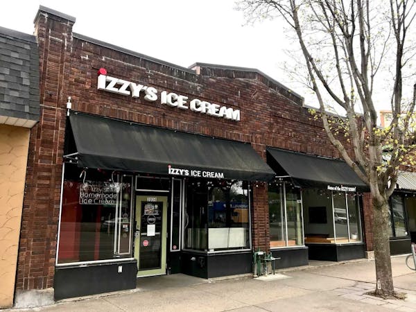 Izzy's Ice Cream is closing its first location, in St. Paul.