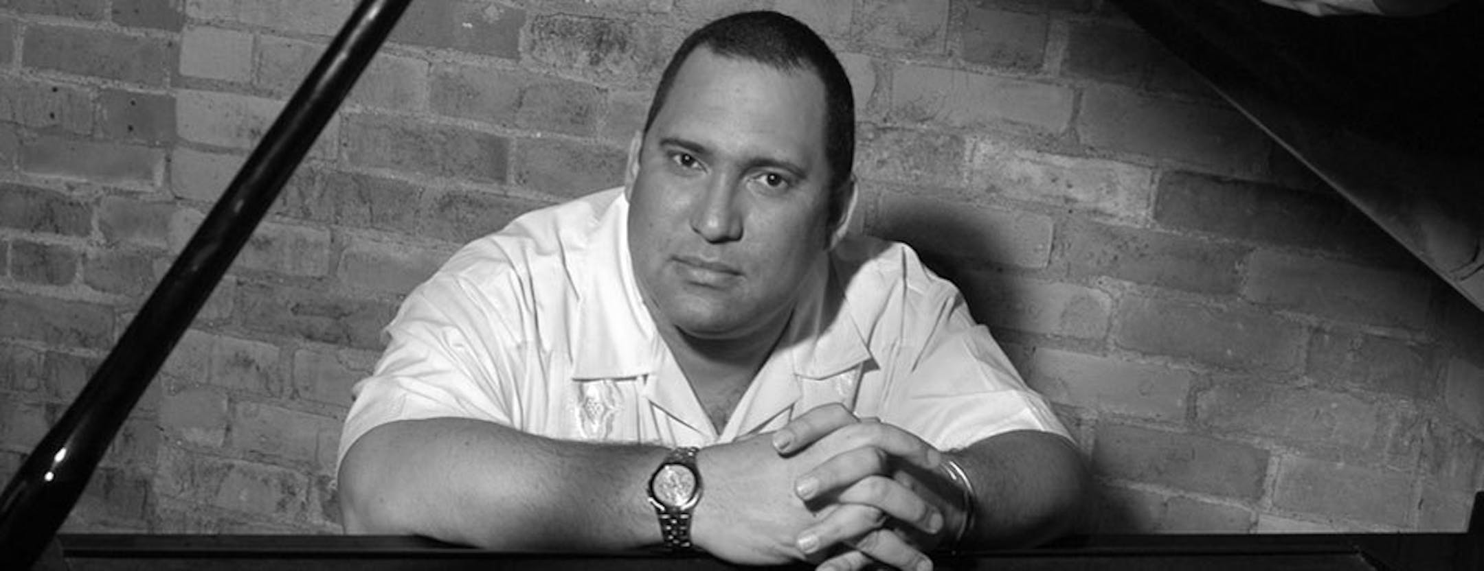 Courtesy Dakota Valley Symphony Next Sunday, Nachito Herrera will accompany the Dakota Valley Symphony in a performance of Gershwinís ìRhapsody in Blue.î