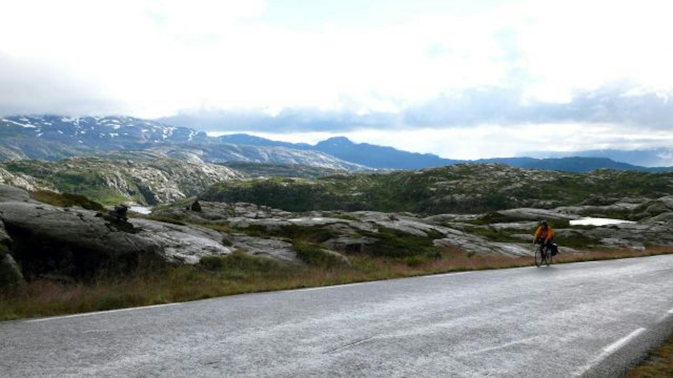 Sasha Aslanian rolls across Norway.