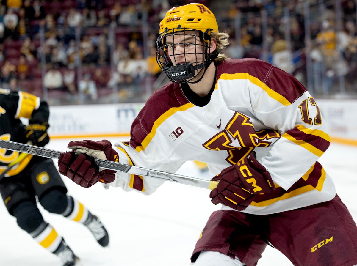 Gophers men's hockey aims to keep building momentum vs. Penn State