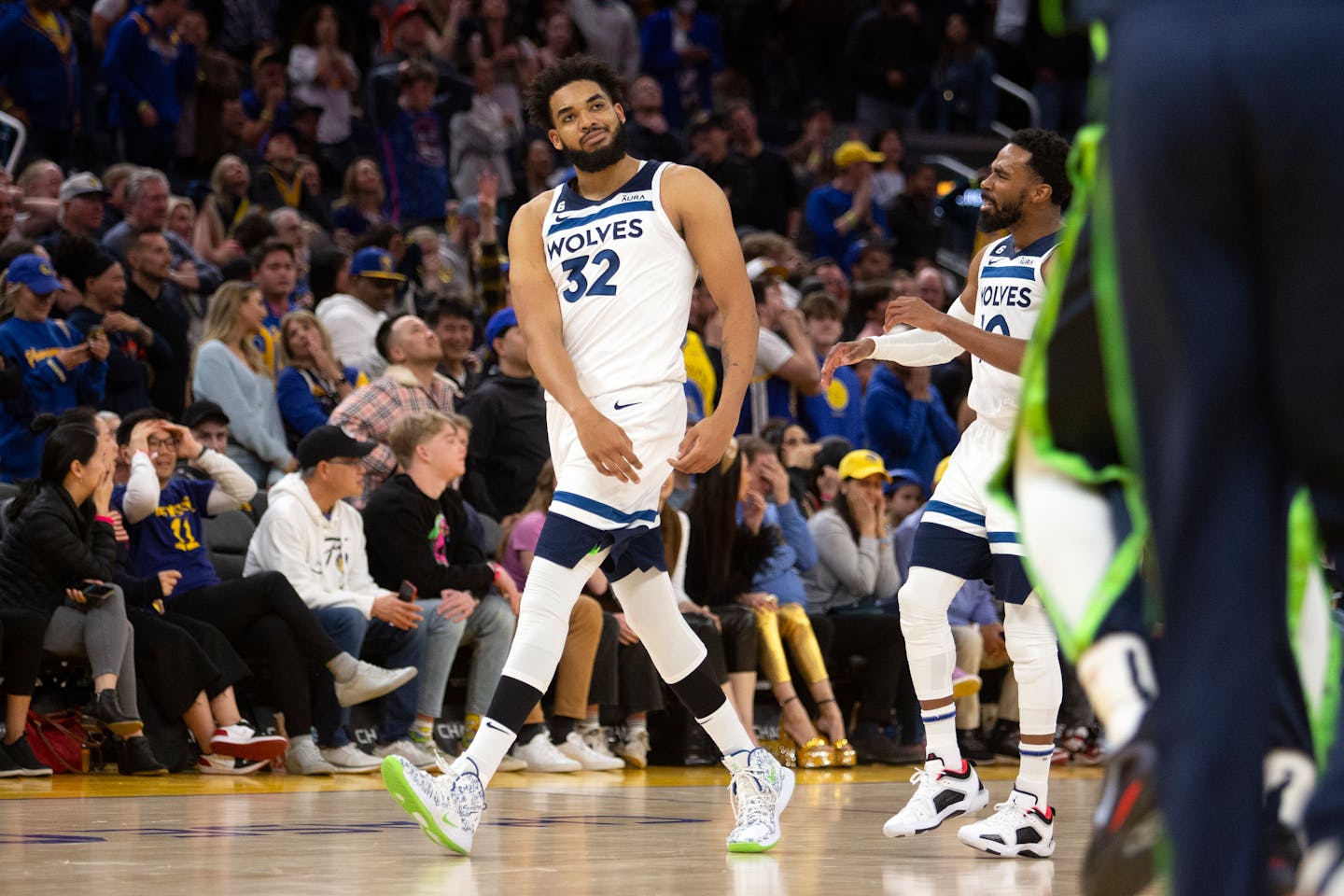 Karl-Anthony Towns strikes again: Late three-pointer boosts 