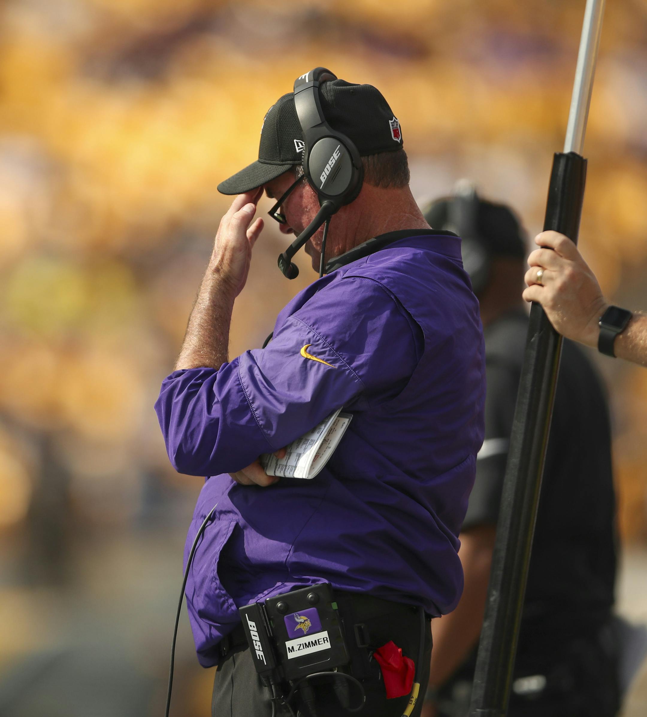 Minnesota Vikings head coach Mike Zimmer on the sidelines late in the fourth quarter. ] JEFF WHEELER &#xef; jeff.wheeler@startribune.com The Minnesota Vikings lost 26-9 to the Pittsburgh Steelers in an NFL football game Sunday afternoon, September 17, 2017 at Heinz Field in Pittsburgh.