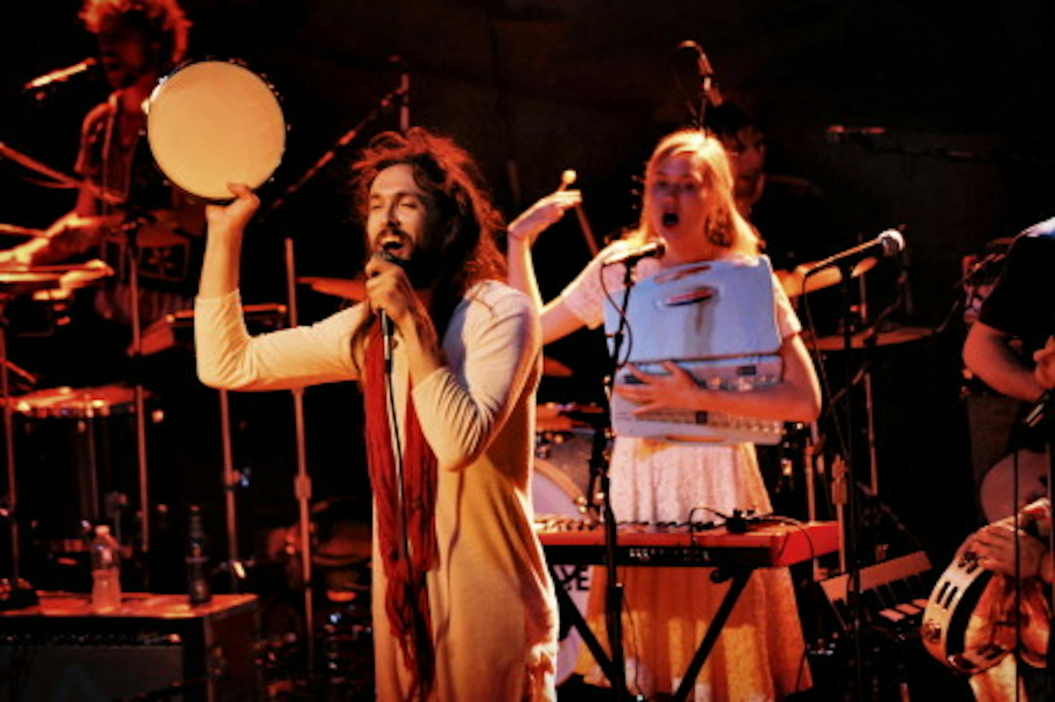 Join the shiny, happy people of Edward Sharpe & the Magnetic Zeros at Des Moines' 80/35 Fest on July 2. / Photo by Leslie Plesser