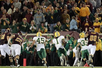 North Dakota State defensive back Marcus Williams (1), who played high school football for Hopkins, scored after a pass interception against the Gophe