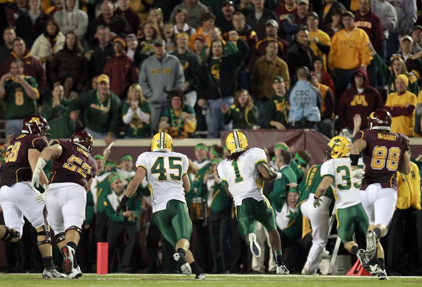 North Dakota State defensive back Marcus Williams (1), who played high school football for Hopkins, scored after a pass interception against the Gophers in 2011 at TCF Bank Stadium.