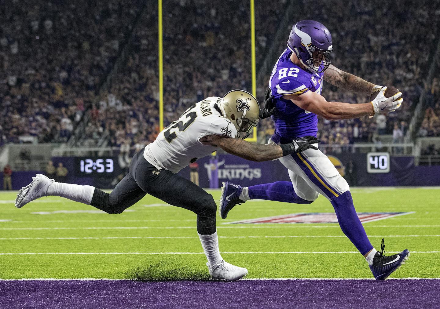 Minnesota Vikings Kyle Rudolph caught a 15-yard touchdown pass in the fourth quarter. ] CARLOS GONZALEZ &#xef; cgonzalez@startribune.com - September, 2017, Eden Prairie, MN, Winter Park, Minnesota Vikings