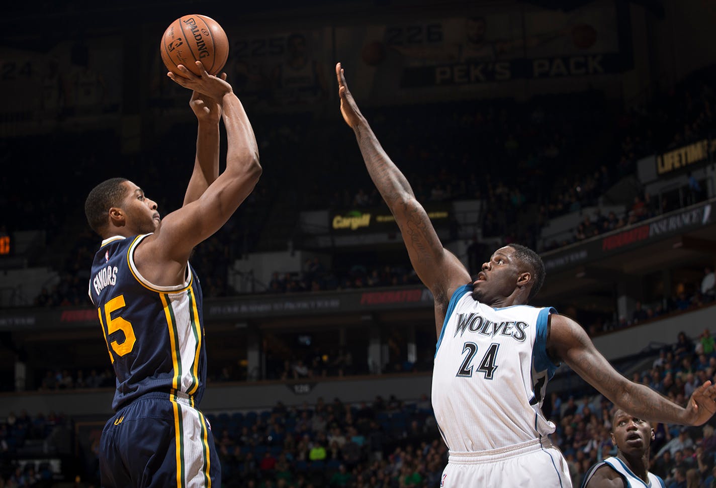 Anthony Bennett (24).