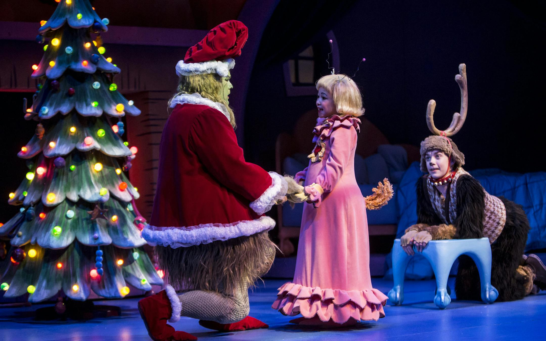 Reed Sigmund and Natalie Train in "How the Grinch Stole Christmas"