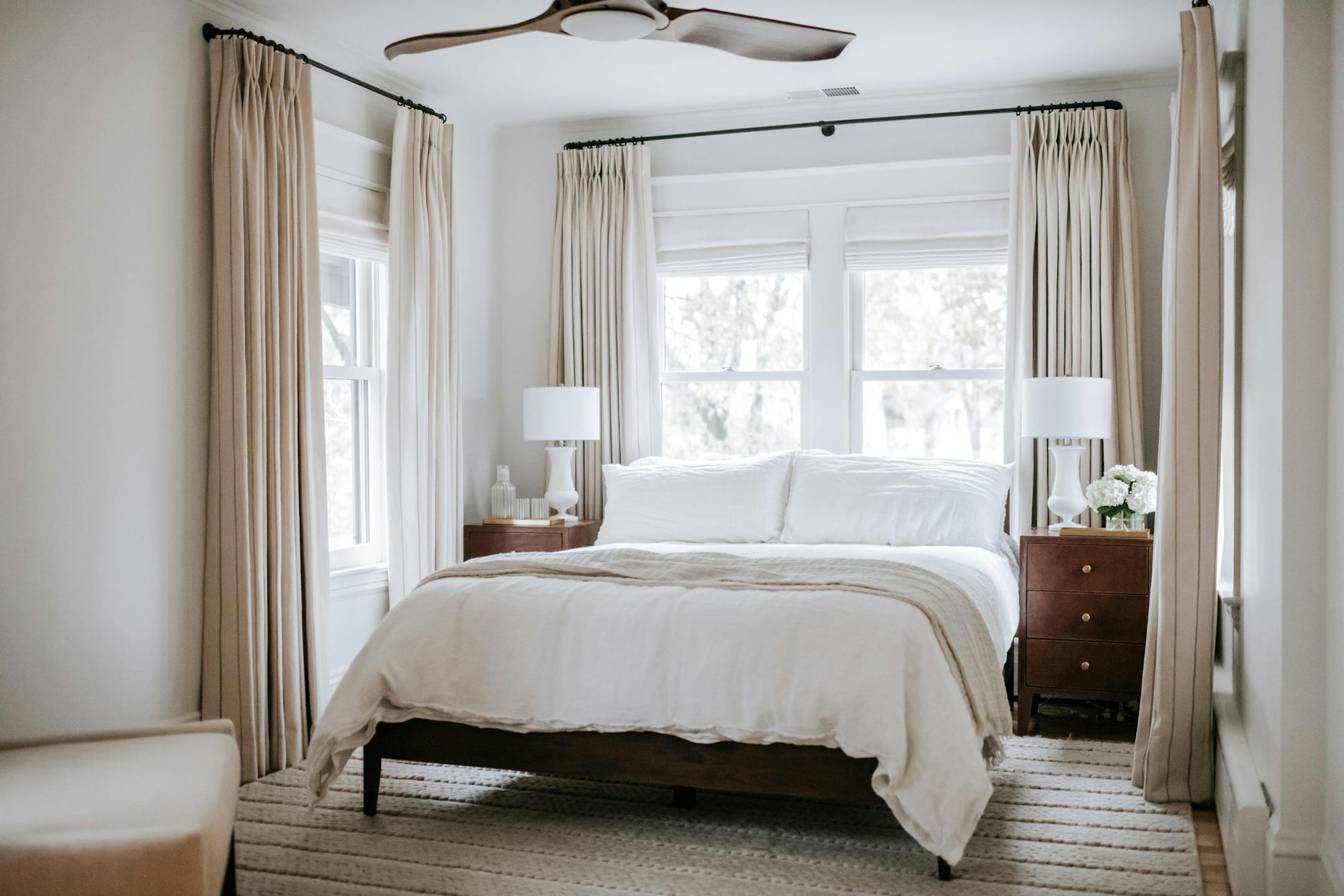 Bed alcove, master bedroom, home in East Isles
