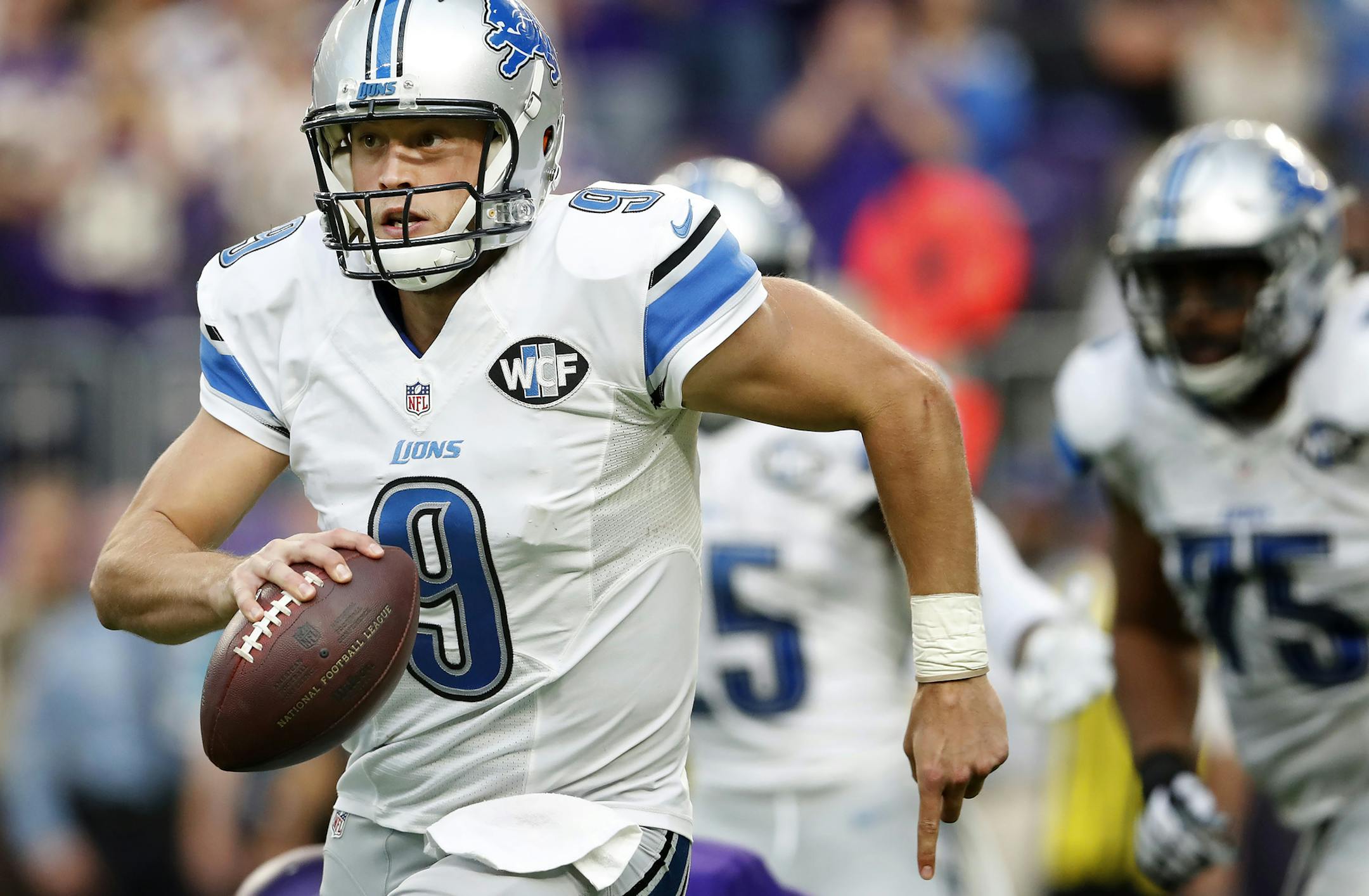 Lions quarterback Matthew Stafford scrambled out of the pocket in the fourth quarter. ] CARLOS GONZALEZ cgonzalez@startribune.com - November 6, 2016, Minneapolis, MN, US Bank Stadium, NFL, Minnesota Vikings vs. Detroit Lions