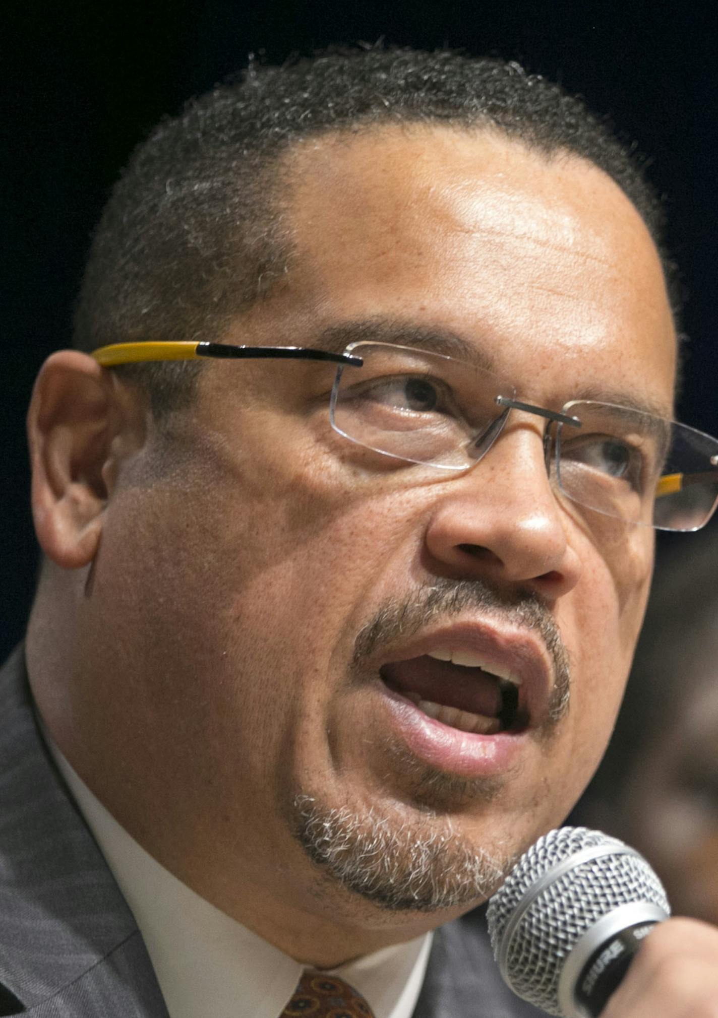 U.S. Representative Keith Ellison, (MN-5), a candidate for the Democratic National Committee chair, speaks alongside other candidates for the DNC chair during the DNC Future of the Party Forum at the Sheraton Grand Phoenix Hotel, Saturday, Jan. 14, 2017, in Phoenix. (David Wallace/The Arizona Republic via AP)