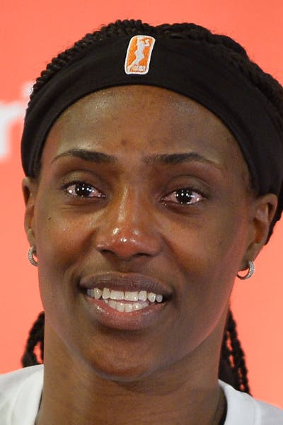 Minnesota Lynx center Sylvia Fowles (34) was awarded the status of WNBA's Most Valuable Player before Thursday night's semifinals game between the Min