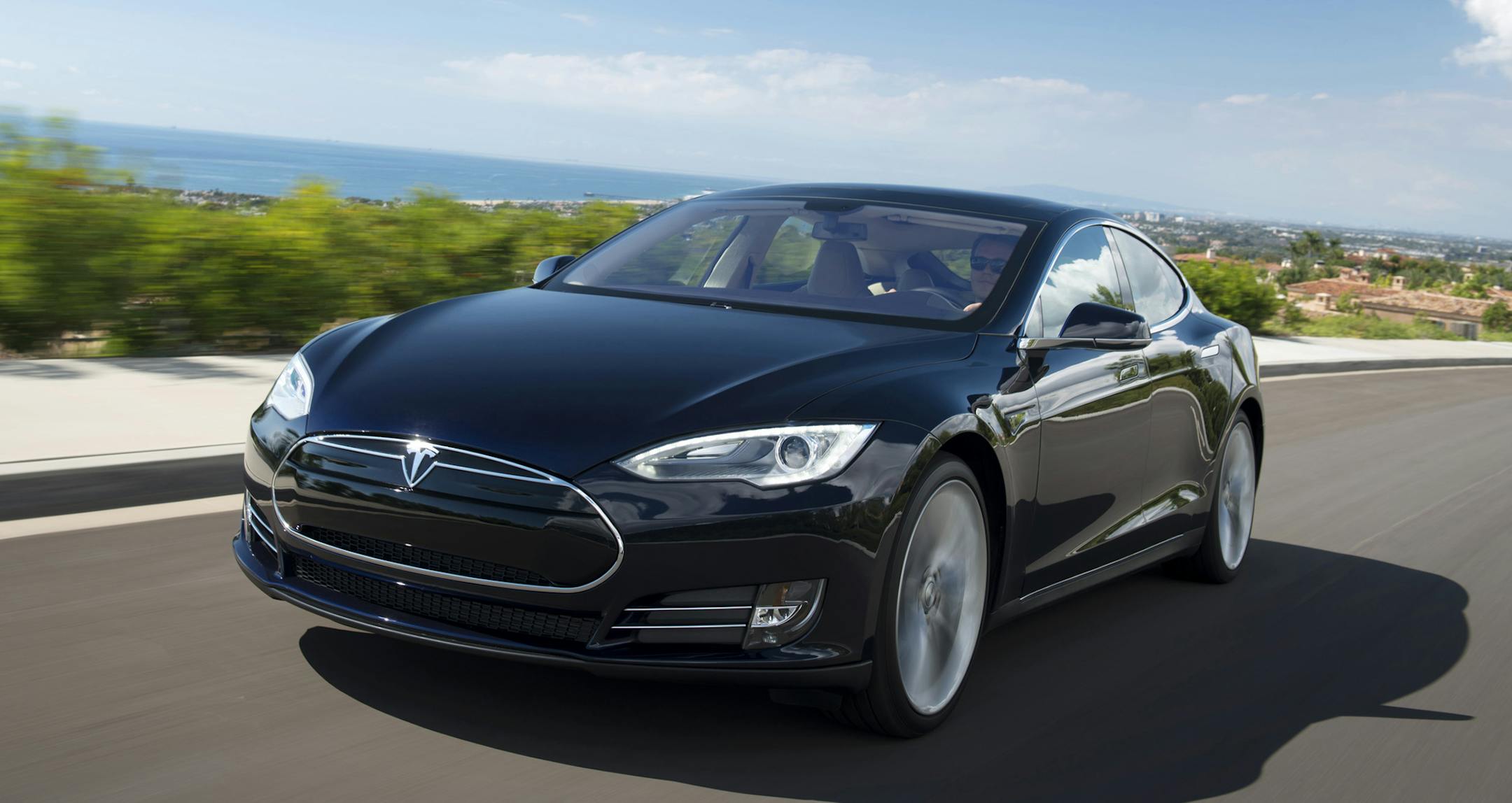 The 2013 Tesla Model S. The Model S was built from scratch, unlike the company's Roadster, which is built on the chassis of a Lotus sports car. (Courtesy of Tesla/MCT) ORG XMIT: 1134912 ORG XMIT: MIN1302212306010618