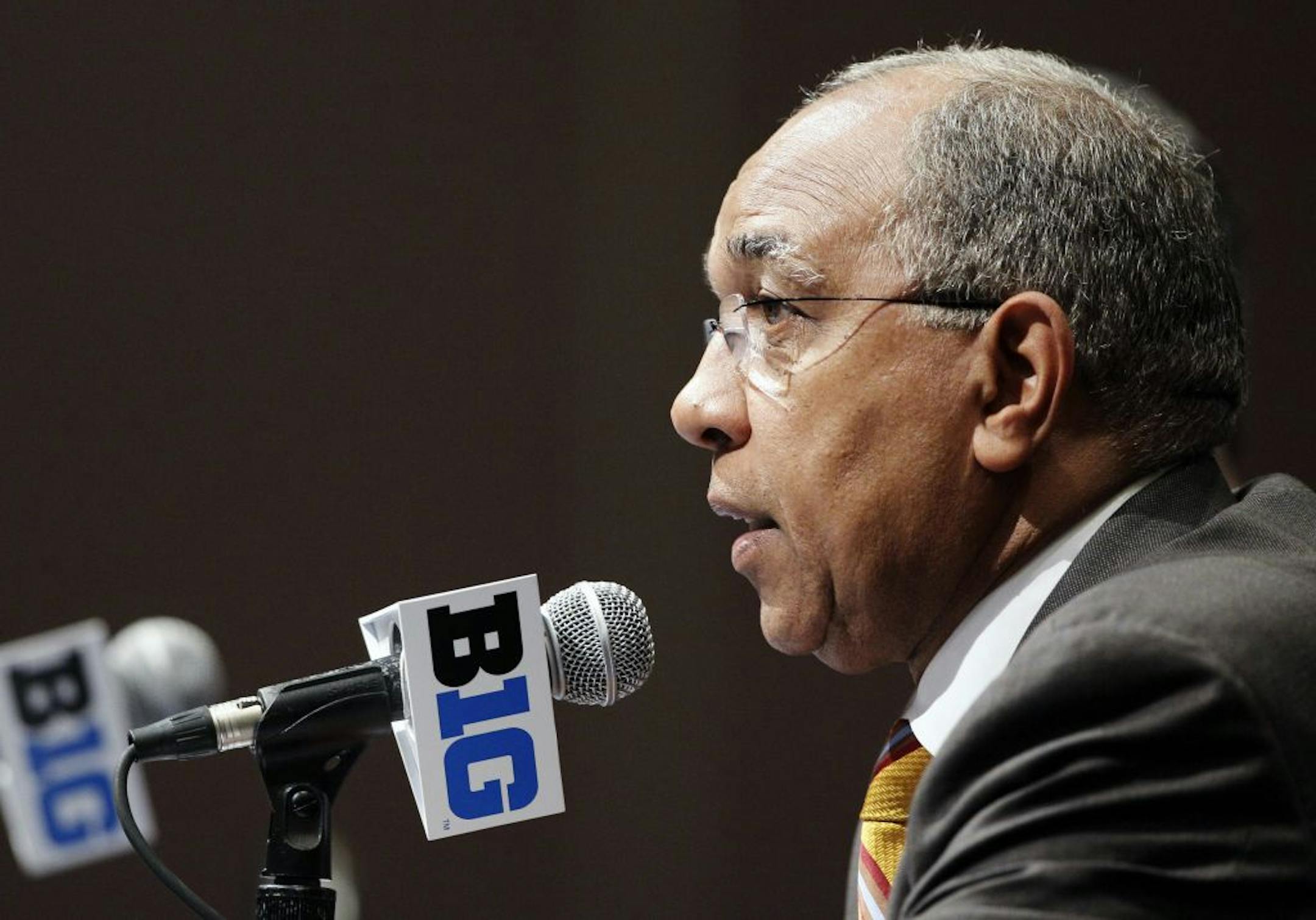 Minnesota head coach Tubby Smith speaks at Big Ten media day.