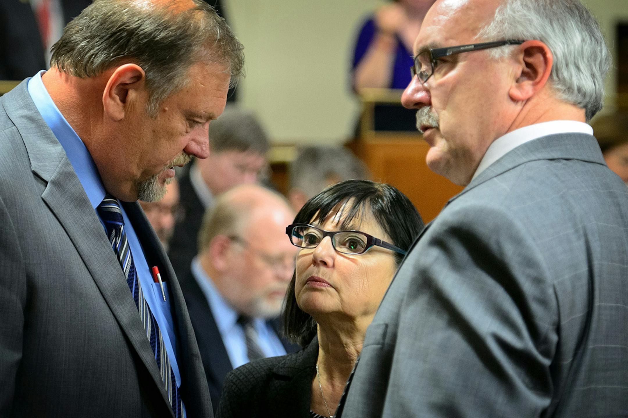 After losing the Ag and Environmental bill by one vote, Senate Majority Leader Tom Bakk and Senator David Tomassoni worked the room, here talking with Senator Terri Bonoff. The bill didn't pass by 33-32, it needs 34 to pass. The bill could still be approved if one of the members who voted no wishes to change their vote.