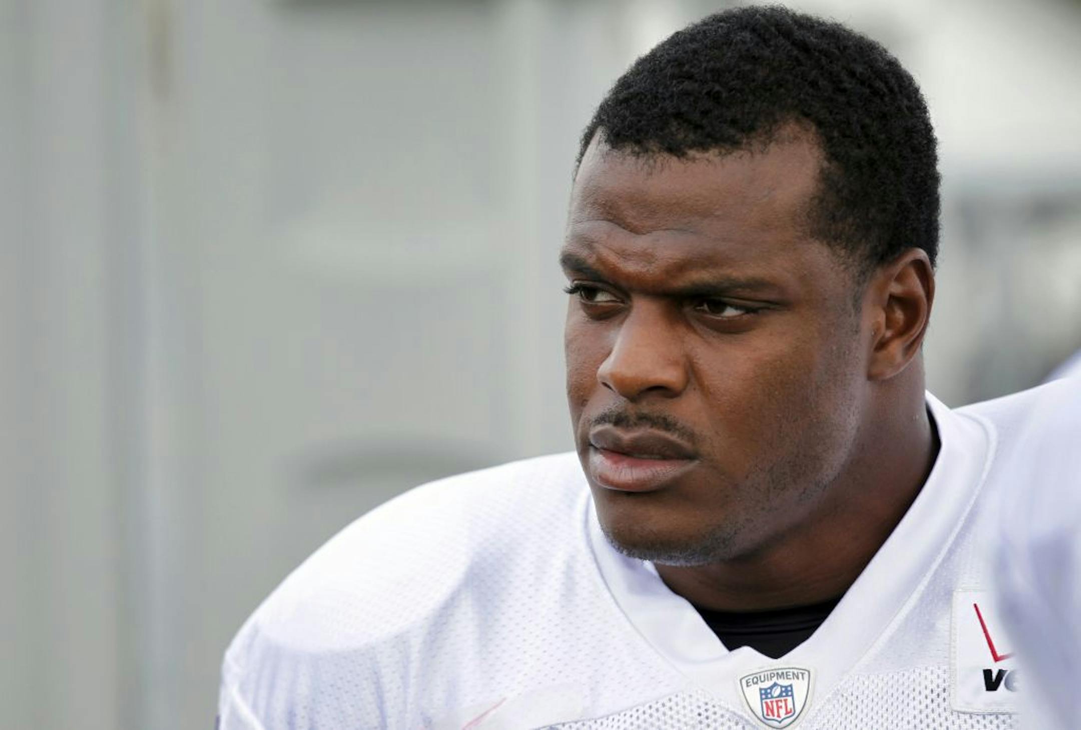 Vikings linebacker middle Jasper Brinkley