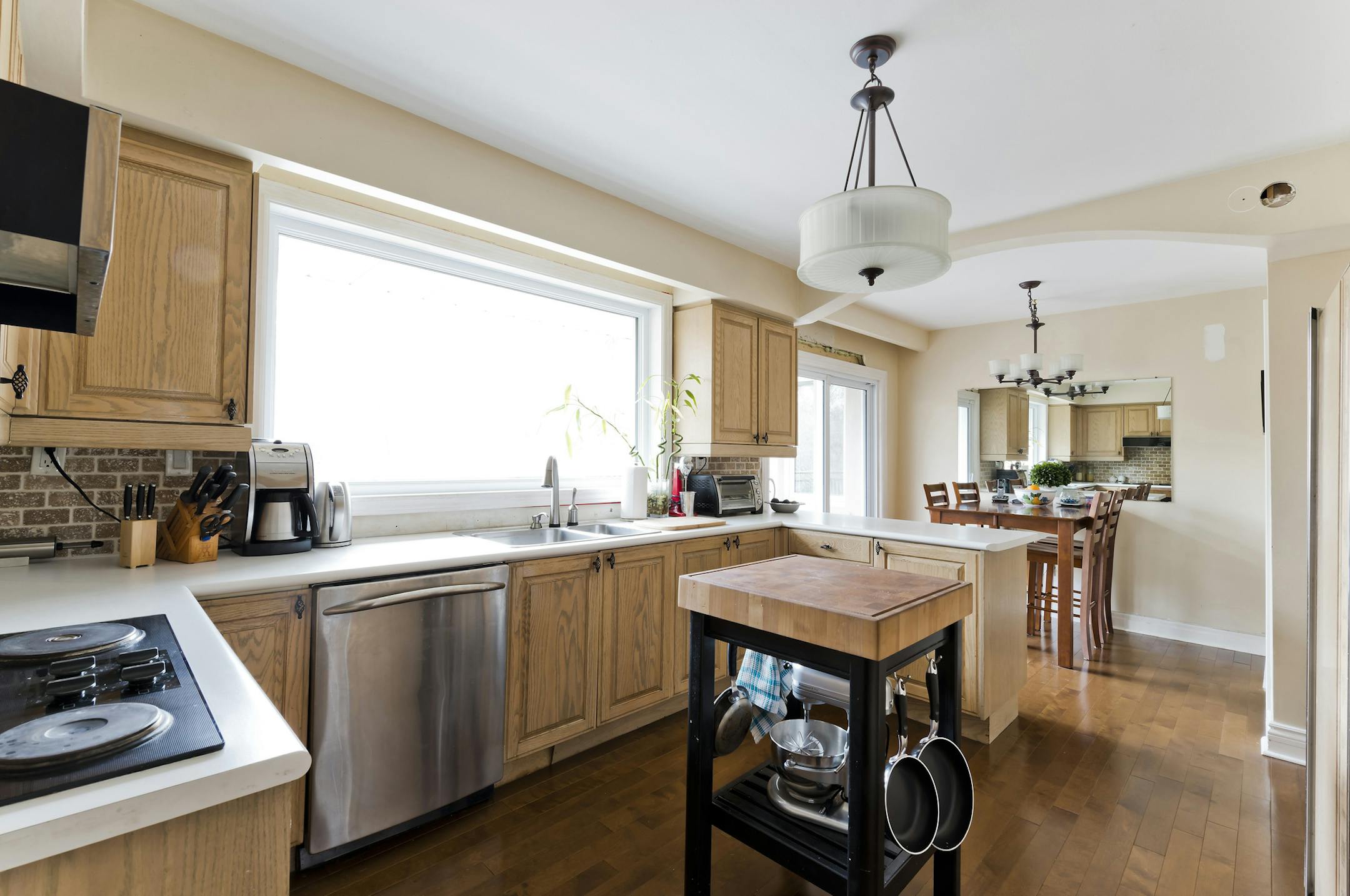 A "before" of the kitchen area. (MCT) ORG XMIT: 1154071