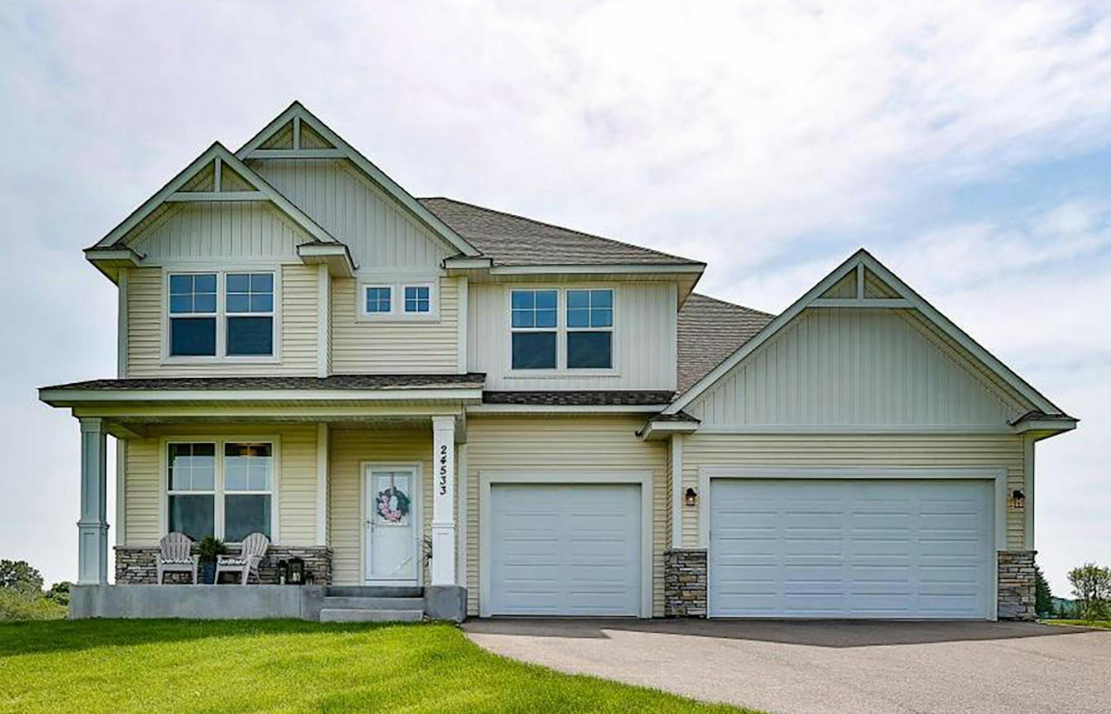 Wyoming
Built in 2015, this four-bedroom, four-bath house has 3,586 square feet and features four bedrooms and a laundry on the upper level, hardwood floors, eat-in kitchen with granite countertops, full finished walkout basement and fenced yard . Listed by Ken Hatfield, Re/Max Results, 612-387-4284.