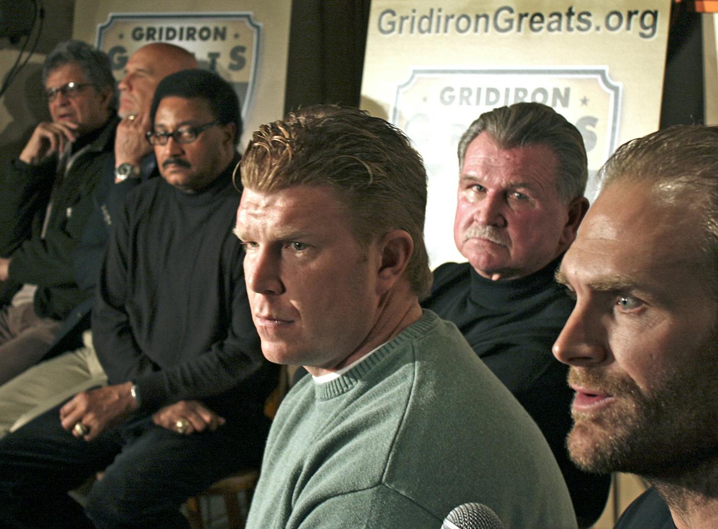 BRUCE BISPING &#xef; bbisping@startribune.com Minneapolis, MN., Tuesday, 12/11/2007] (left to right) Former Vikings greats Ed Marinaro, Paul Krause, Chuck Foreman, current Viking Matt Birk and former Bears Coach Mike Ditka listened to Kansas City Chiefs Kyle Turley talk about the Gridiron Greats Assistance Fund during a press conference at Matty B's restaurant. ORG XMIT: MIN2013071818330116