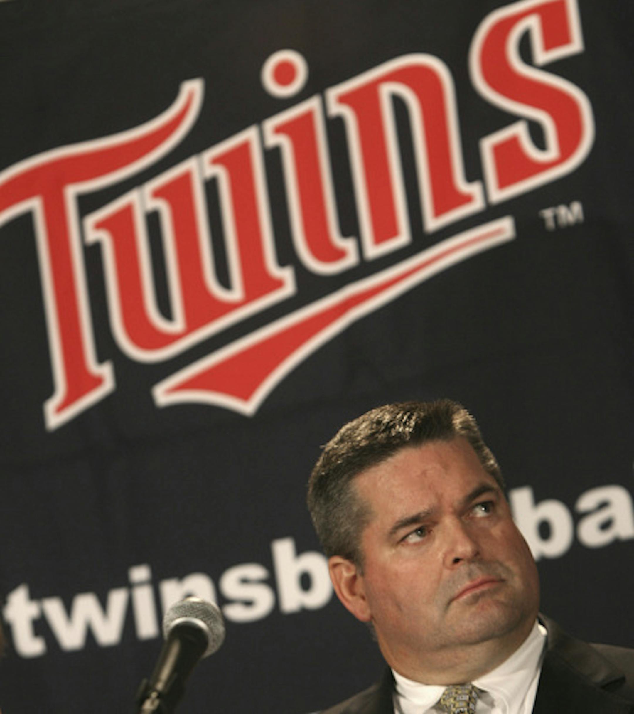 BRUCE BISPING � bbisping@startribune.com Minneapolis, MN., Thursday, 9/13/2007. (left to right) New Twins General Manager Bill Smith.