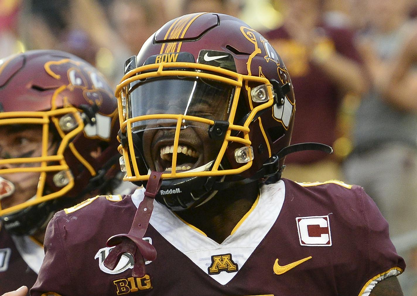 Gophers wide receiver Tyler Johnson (6) celebrated his game-winning touchdown pass with :13 left in the fourth quarter against the Georgia Southern Eagles. ] Aaron Lavinsky &#x2022; aaron.lavinsky@startribune.com The Gophers played Georgia Southern on Saturday, Sept. 14, 2019 at TCF Bank Stadium in Minneapolis, Minn.