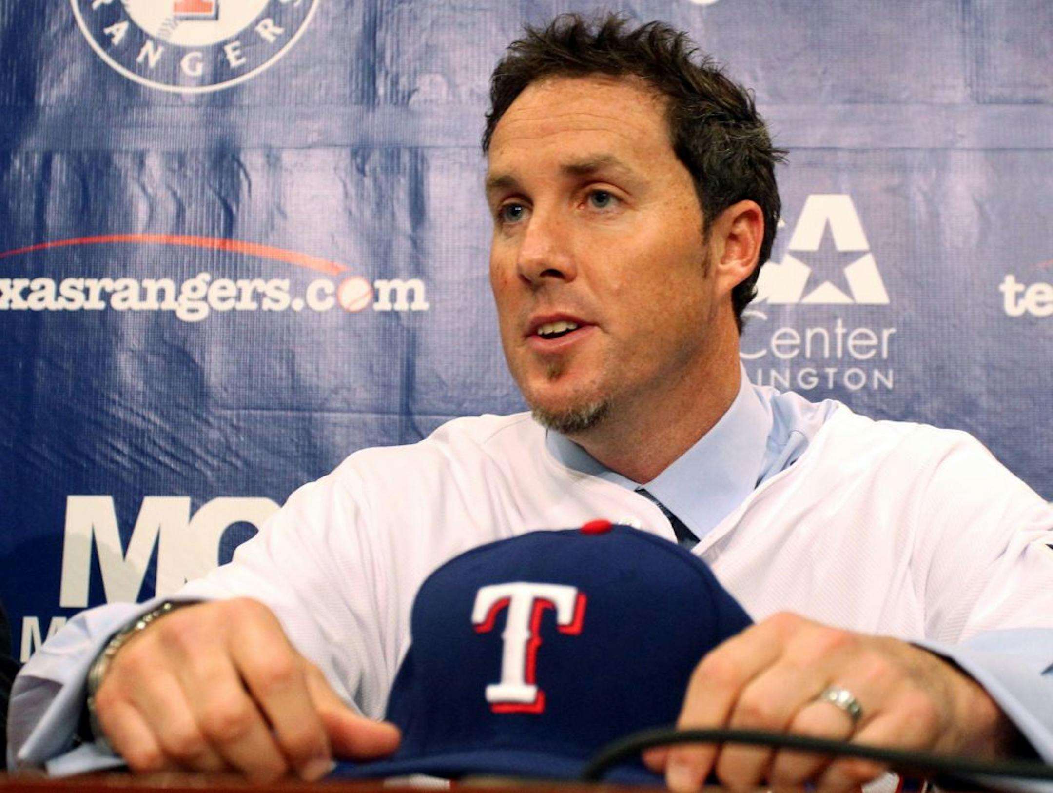 Former Twins closer Joe Nathan