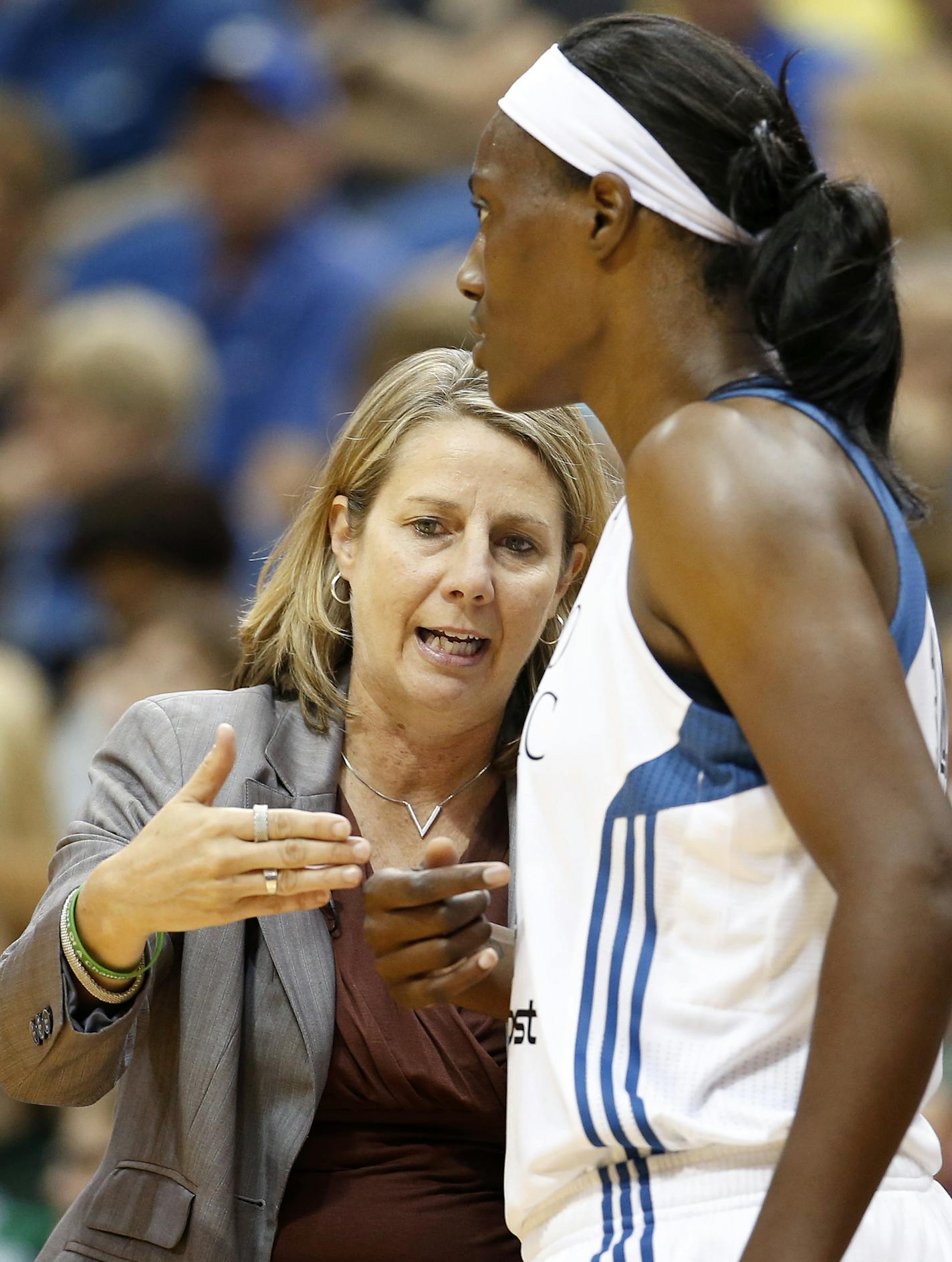 Minnesota Lynx coach Cheryl Reeve spoke with Sylvia Fowles in the second quarter. ] CARLOS GONZALEZ cgonzalez@startribune.com - July 29, 2015, Minneapolis, MN, Target Center, WNBA, Minnesota Lynx vs. Los Angeles Sparks