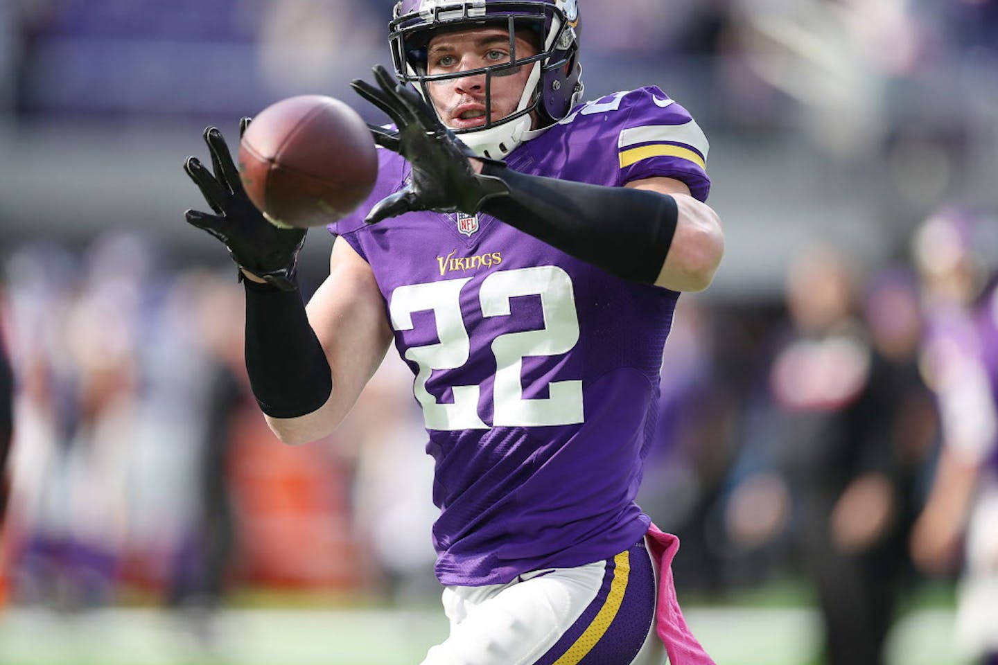 Minnesota Vikings free safety Harrison Smith warms up before facing the Houston Texans on Sunday, Oct. 9, 2016 at U.S. Bank Stadium in  Minneapolis, Minn. (Elizabeth Flores/Minneapolis Star Tribune/TNS) ORG XMIT: 1191369