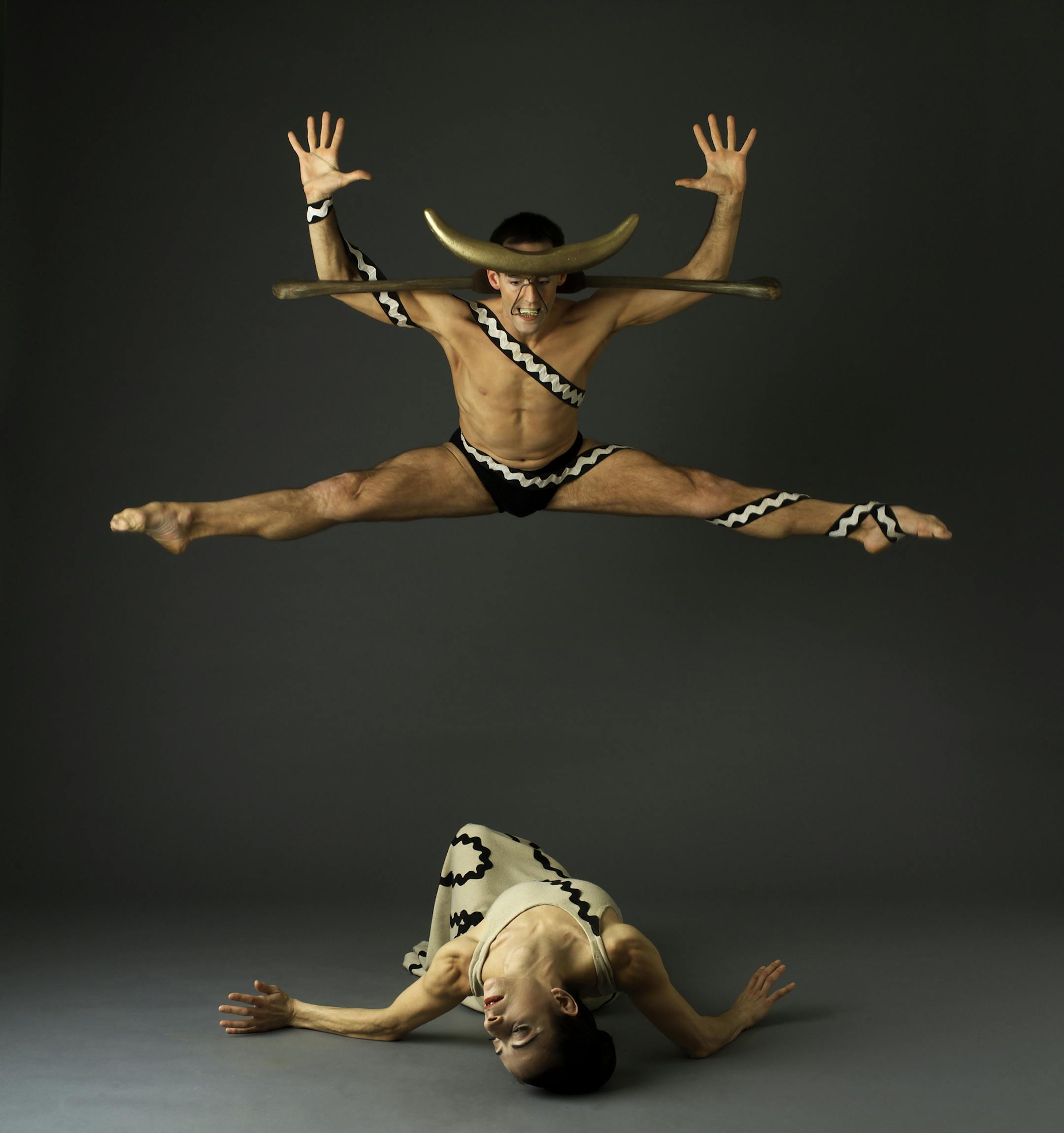 Elizabeth Auclair & Gary Galbraith in Martha Graham&#xed;s Errand into the Maze. Photo by John Deane.