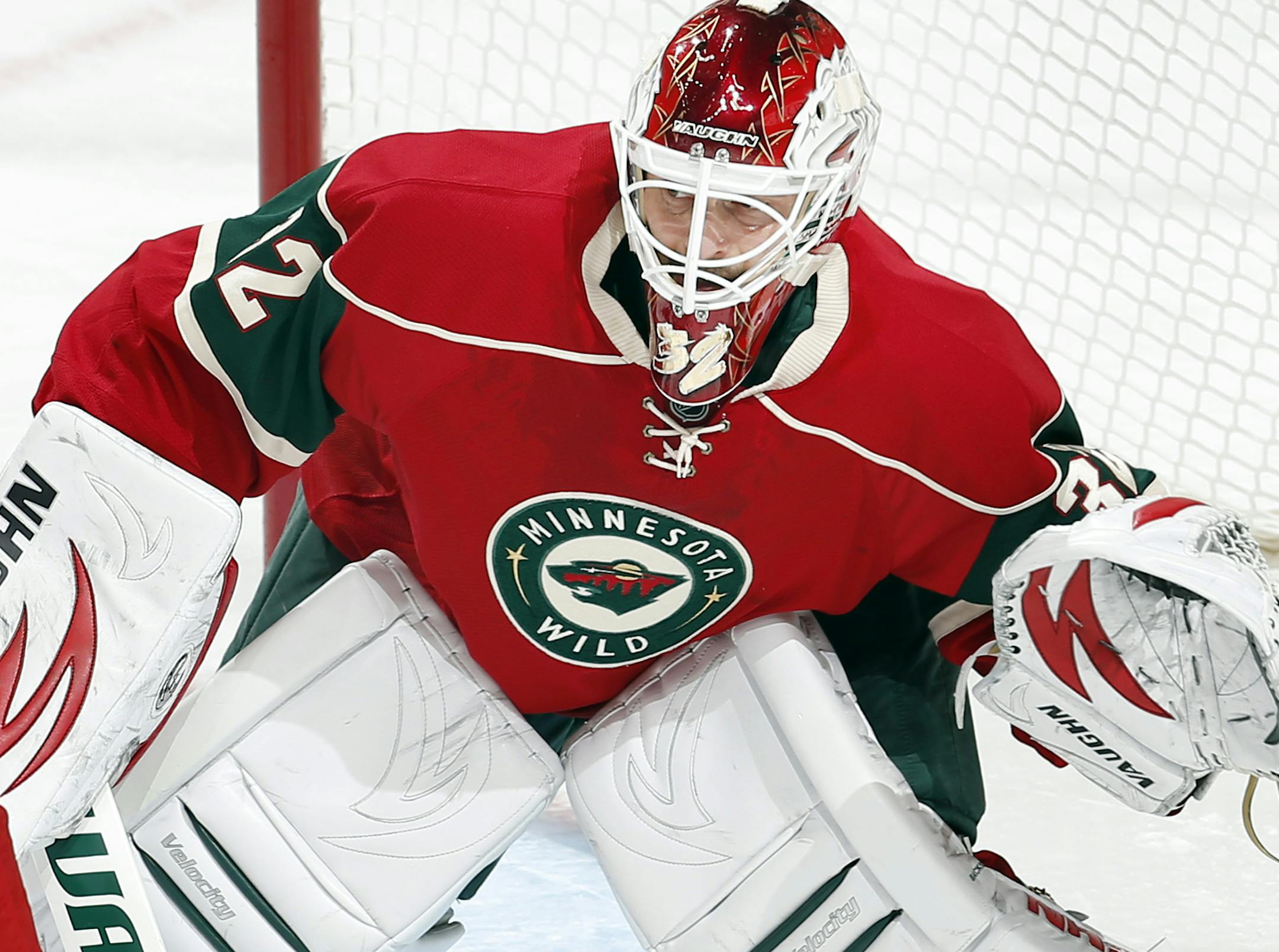 Minnesota Wild goalie Niklas Backstrom (32) in the third period. ] CARLOS GONZALEZ cgonzalez@startribune.com October 24, 2013, St. Paul, Minn., NHL, Xcel Energy Center, Minnesota Wild vs. Carolina Hurricanes
