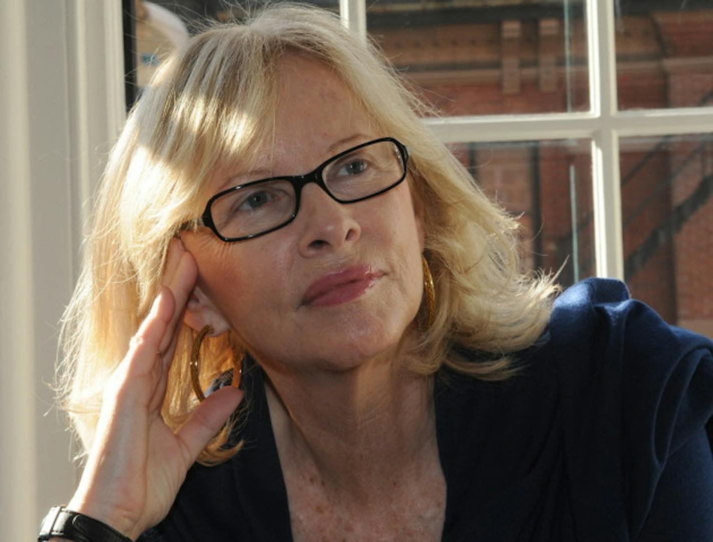 Special to the Star Tribune, Arthur Pollock (111710 Boston, MA)Wednesday, Boston author Anita Shreve in her apartment. November17, 2010. Photo by Arthur Pollock