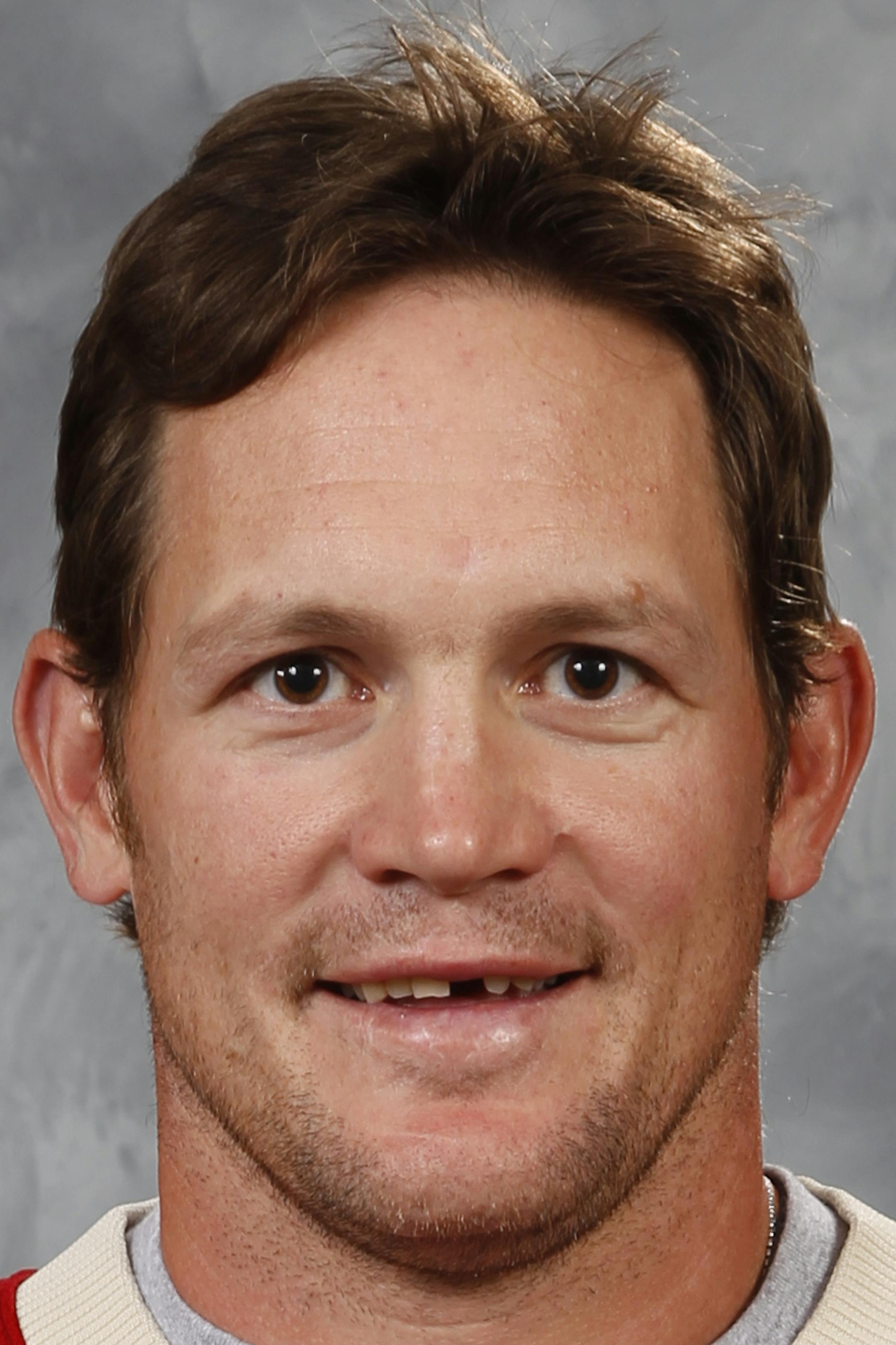 ST. PAUL, MN - SEPTEMBER 18: Matt Cooke #24 of the Minnesota Wild poses for his official headshot for the 2014-2015 season on September 18, 2014 at the Xcel Energy Center in St. Paul, Minnesota. (Eric Miller/NHLI via Getty Images) *** Local Caption *** Matt Cooke ORG XMIT: 503032693