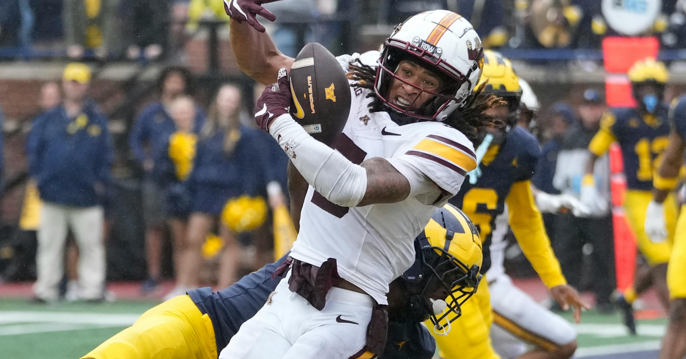 Gophers football fourth-quarter rally comes up short vs. No. 12 Michigan