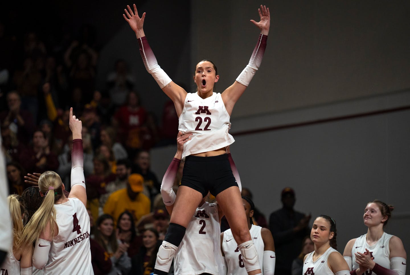 Minnesota Golden Gophers volleyball junior Julia Hanson emerges as a force