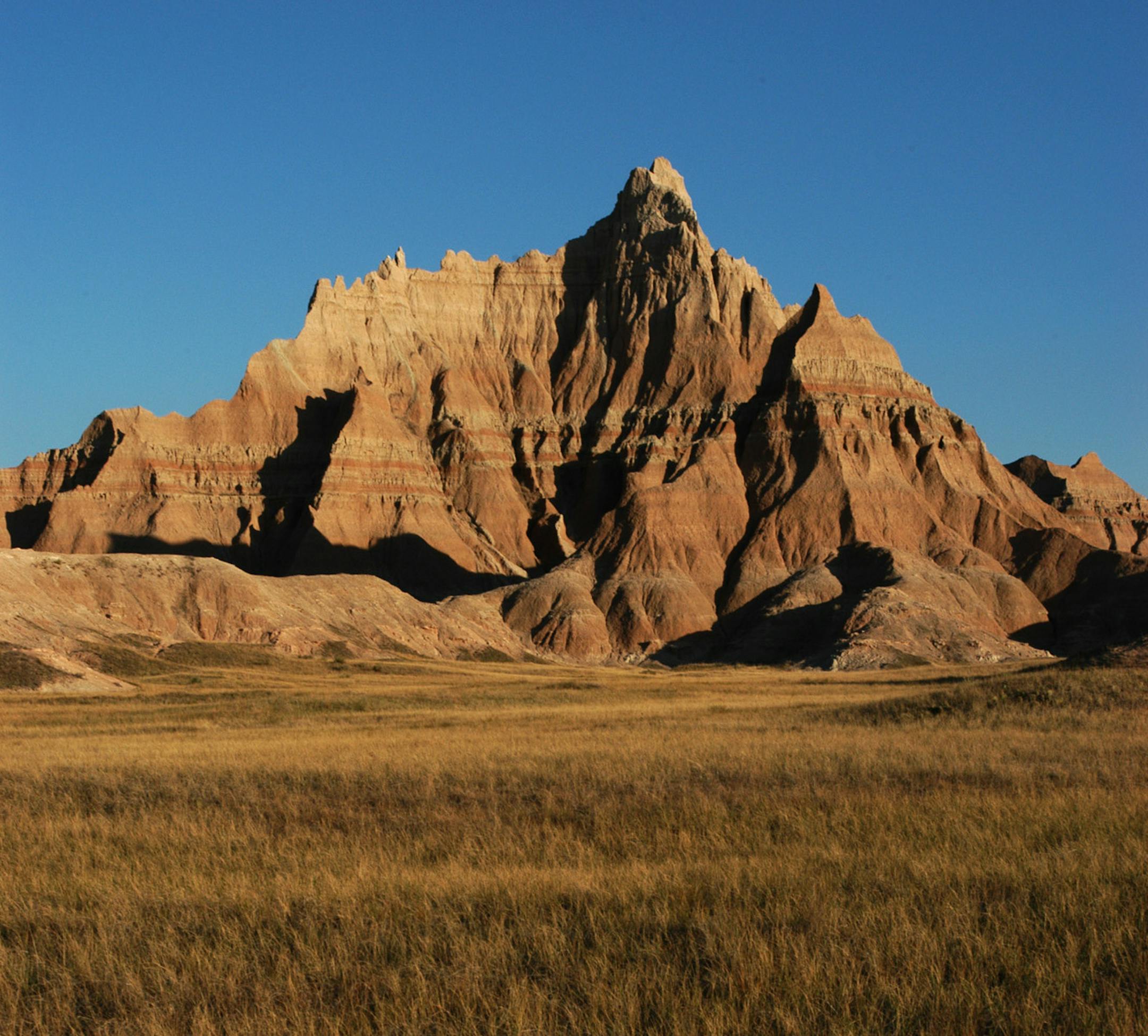 Badlands National Park, South Dakota. Near the main visitor center, near Cedar Pass Lodge. Photo by Star Tribune travel writer Chris Welsch. Article by staff writer Connie Nelson ran in Sunday Travel section, Oct 20, 2002.
