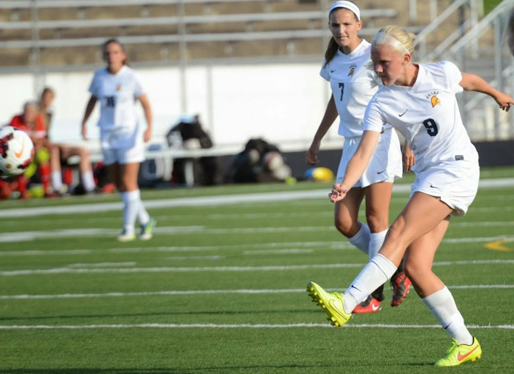 Carly Goehring (9) of the Orono girls' soccer team (2014). Photo by Mike Bash