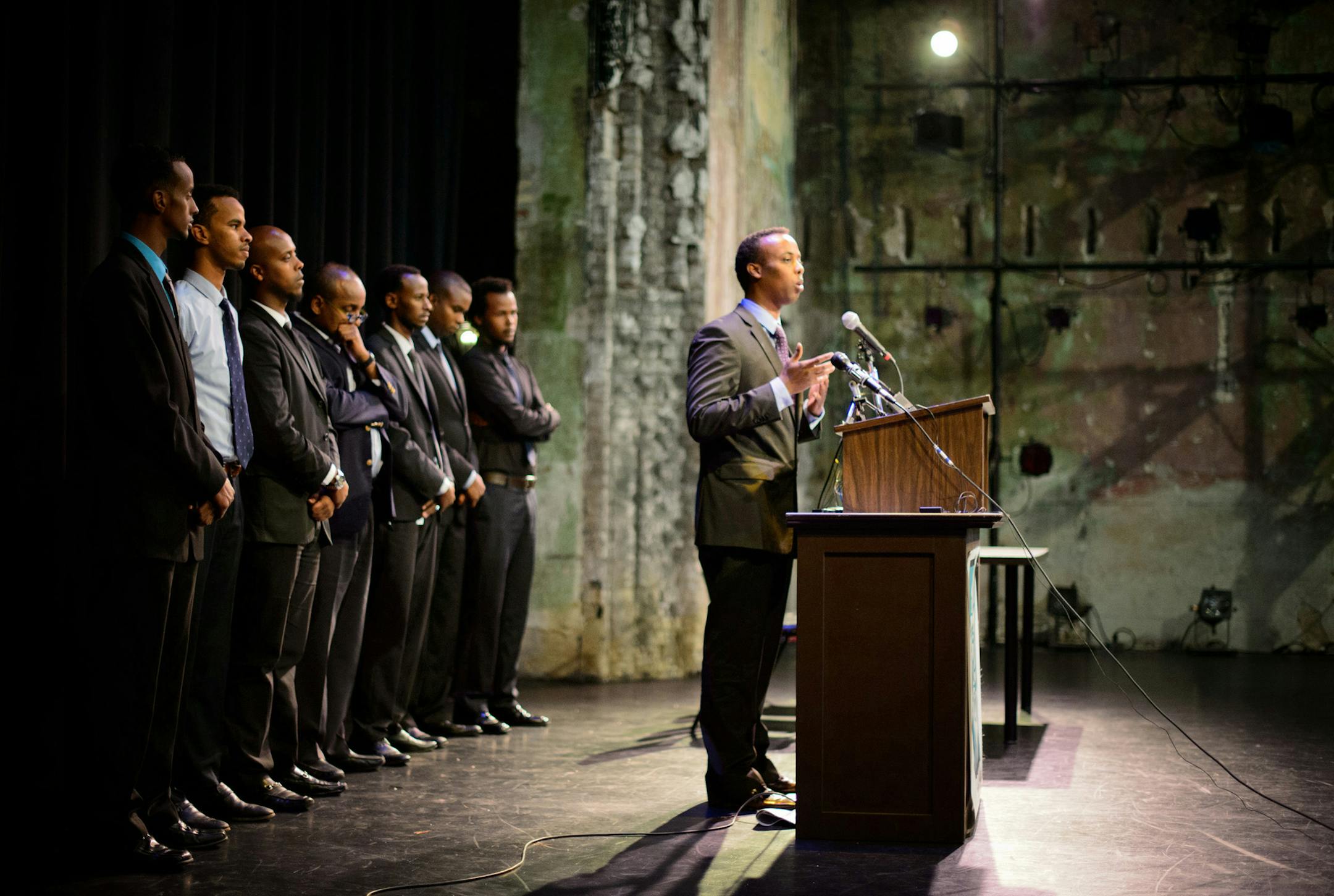 Mohamed Farah, executive director of Ka Joog spoke with other members of the group at a press conference to address the concerns of the Somali community in the wake of the killings at the Kenyan mall. Ka Joog is a volunteer group that works with Somali youth with the goal of motivating them to realize their potential and to achieve their dreams. Combatting the efforts of recruiting groups like El Shabaab Wednesday, Sept. 25 at Northrop Plaza ] GLEN STUBBE * gstubbe@startribune.com ORG XMIT: MIN1
