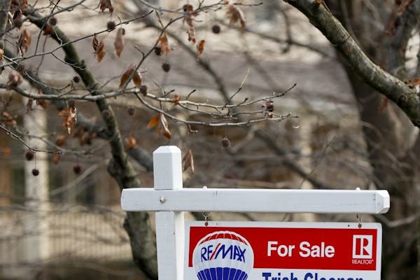 In this Jan. 3, 2019, file photo a realtor sign marks a home for sale in Franklin Park, Pa. Freddie Mac, the mortgage company, on Thursday, Jan. 10, r