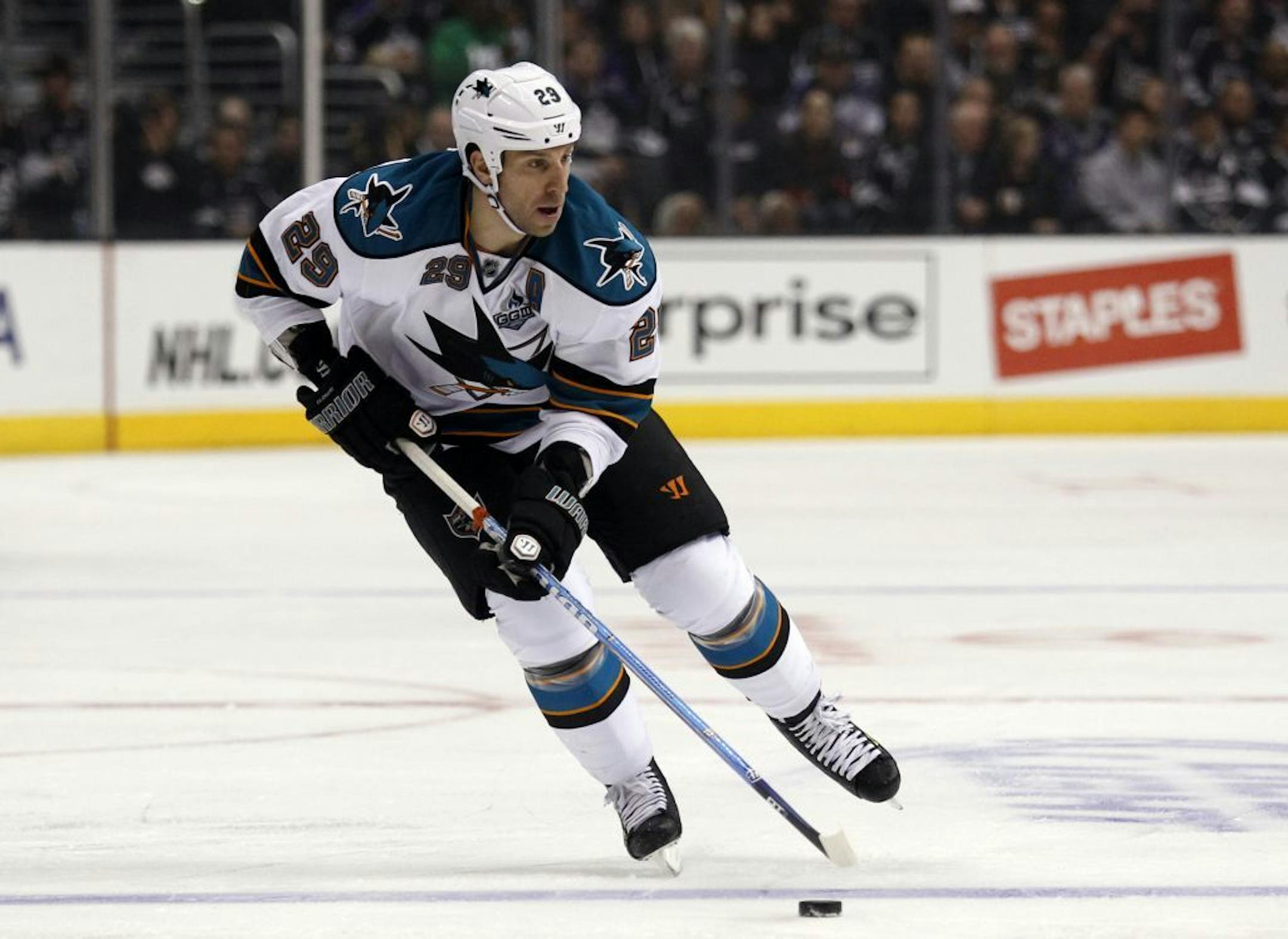San Jose Sharks right wing Ryane Clowe.