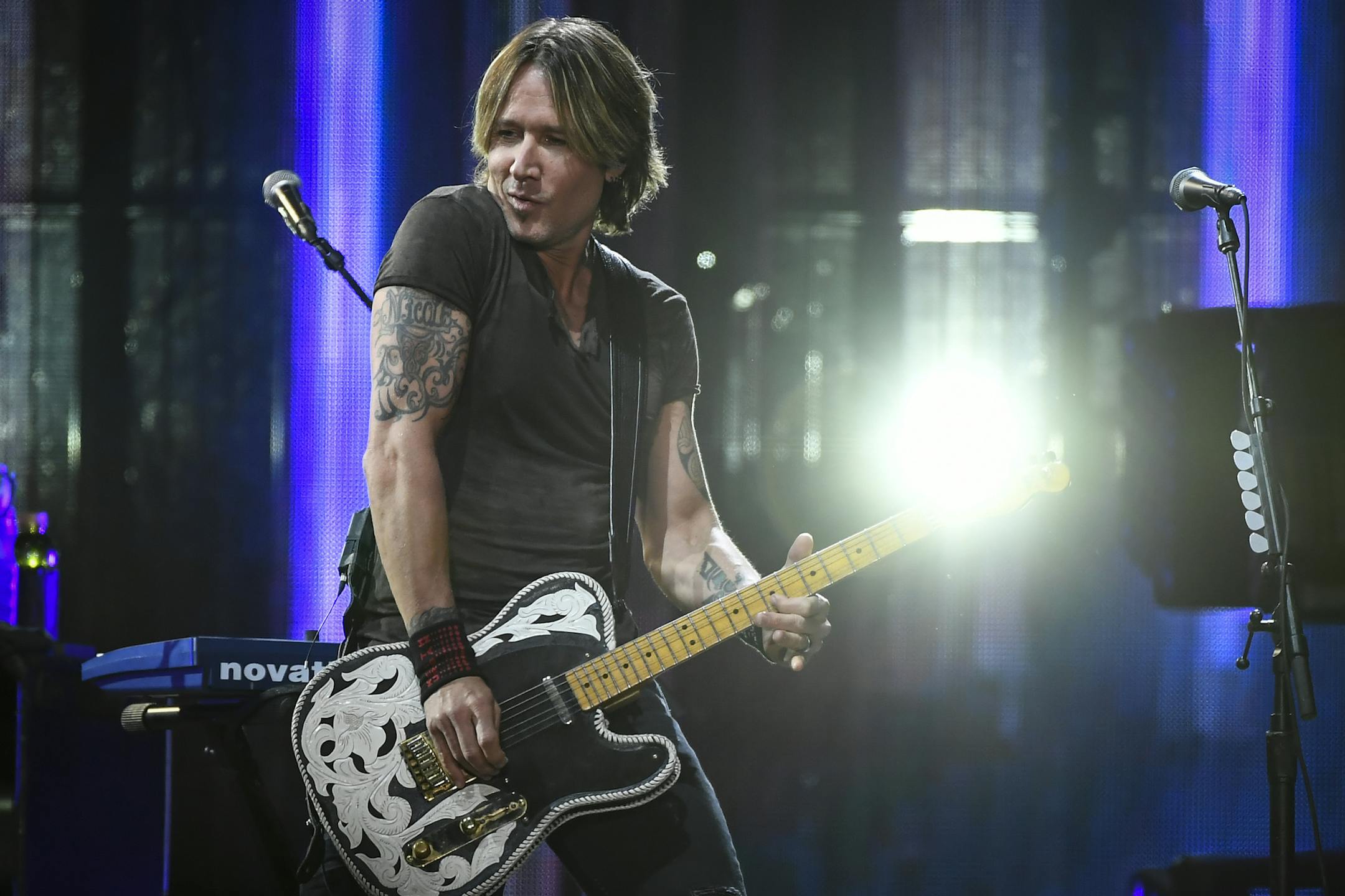 Keith Urban performed Saturday at Target Center in Minneapolis.