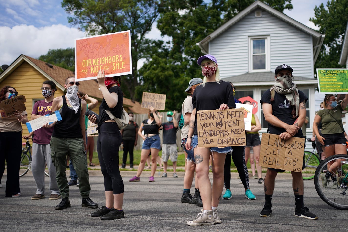 Renters and community members organized by Inquilinxs Unidxs Por Justicia and United Renters For Justice protested Saturday outside of what they said was the home of Cecil Smith, the president and CEO of the Minnesota Multi Housing Association, who they say has been vocal about trying to end the eviction moratorium.